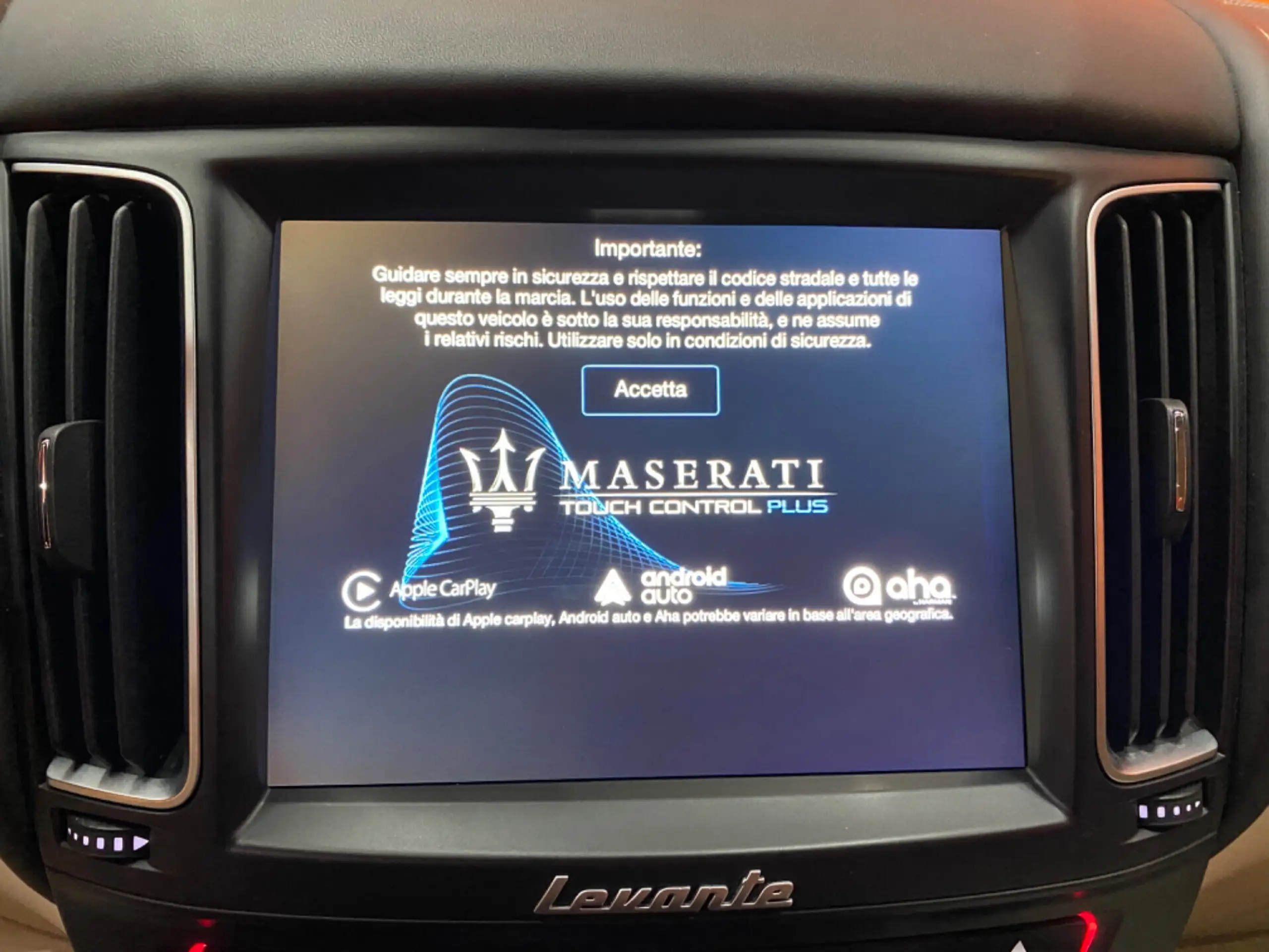 Maserati - Levante