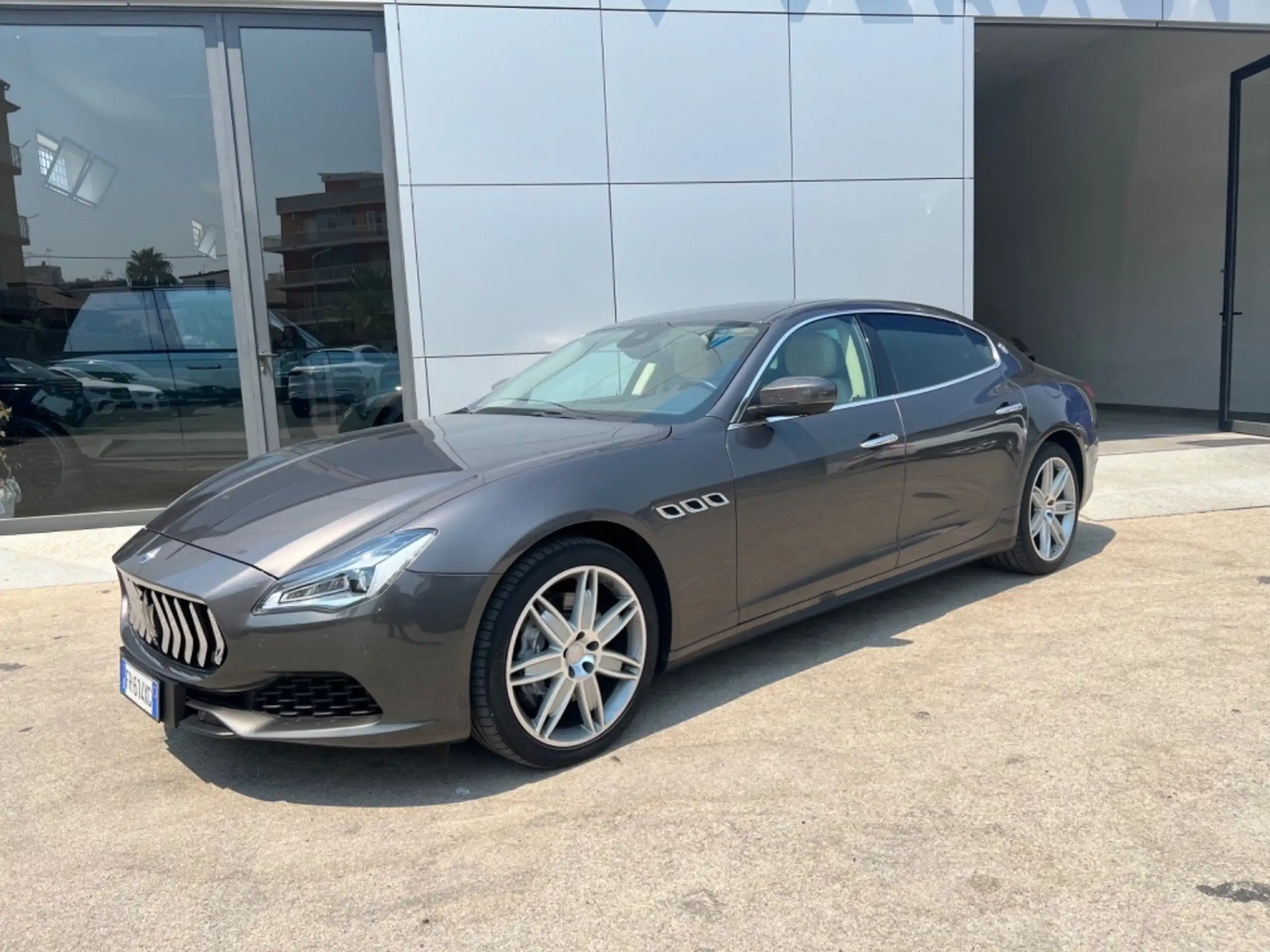 Maserati - Quattroporte