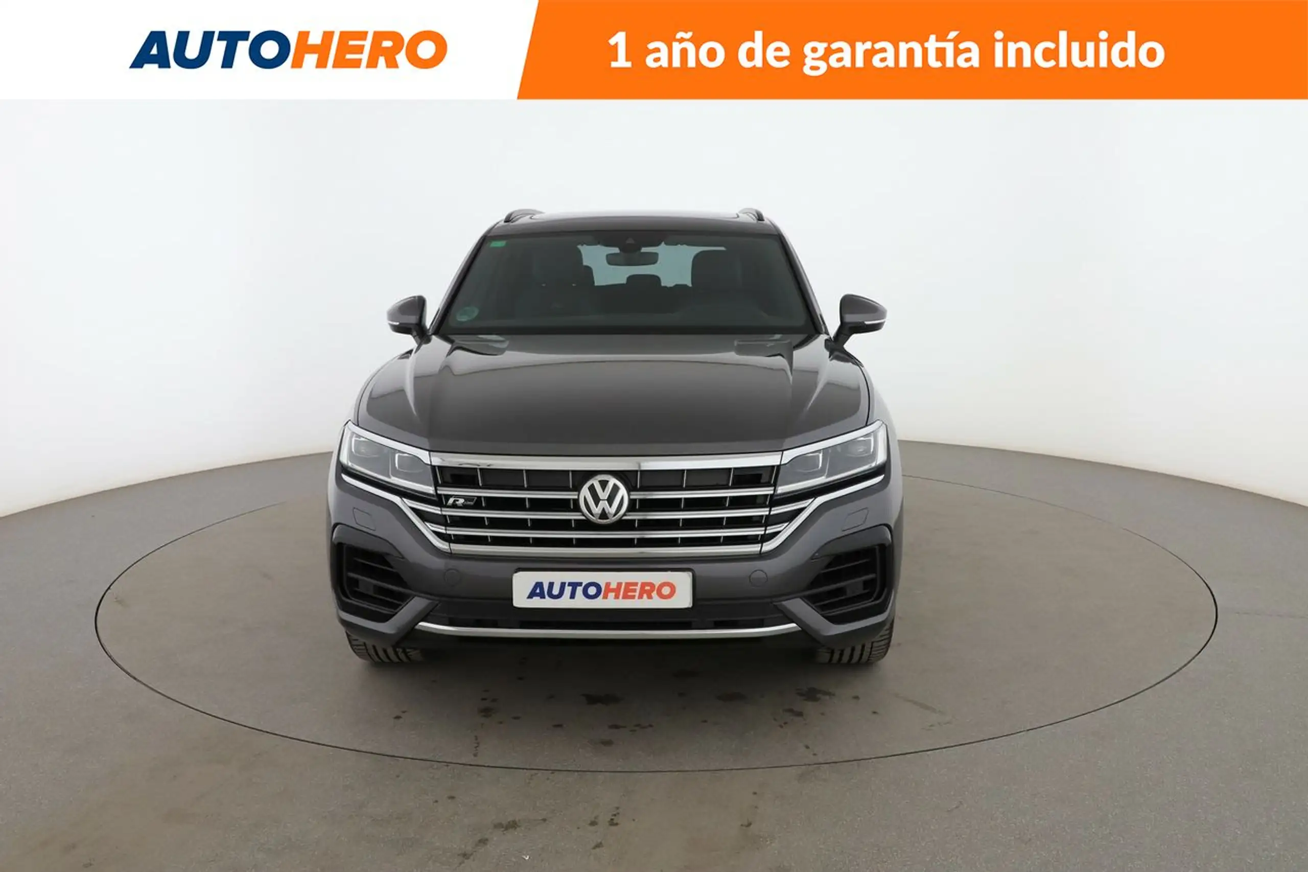 Volkswagen - Touareg