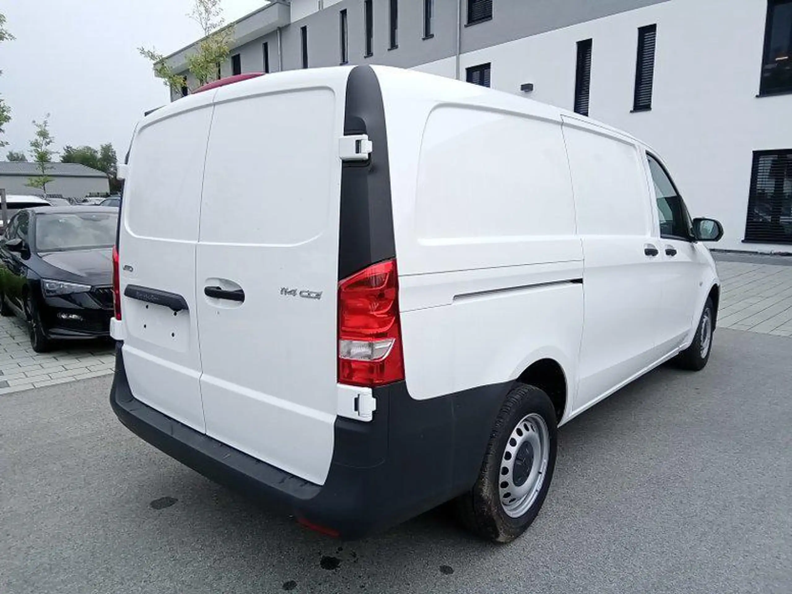 Mercedes-Benz - Vito