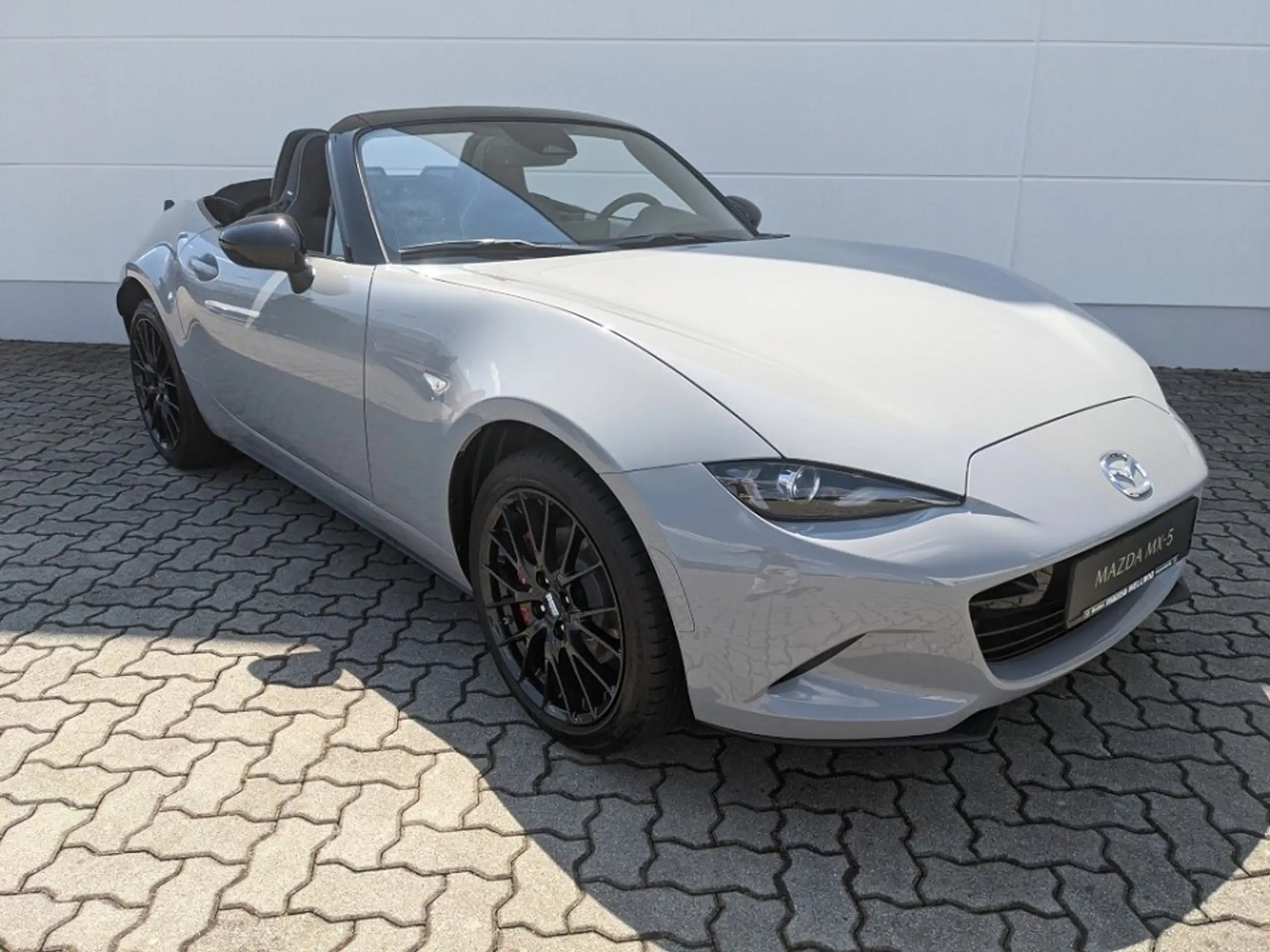 Mazda - MX-5