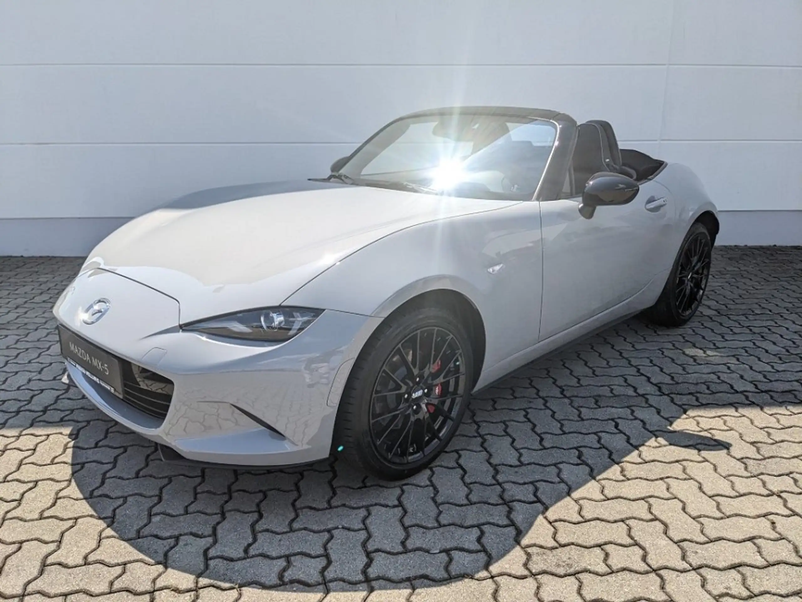 Mazda - MX-5