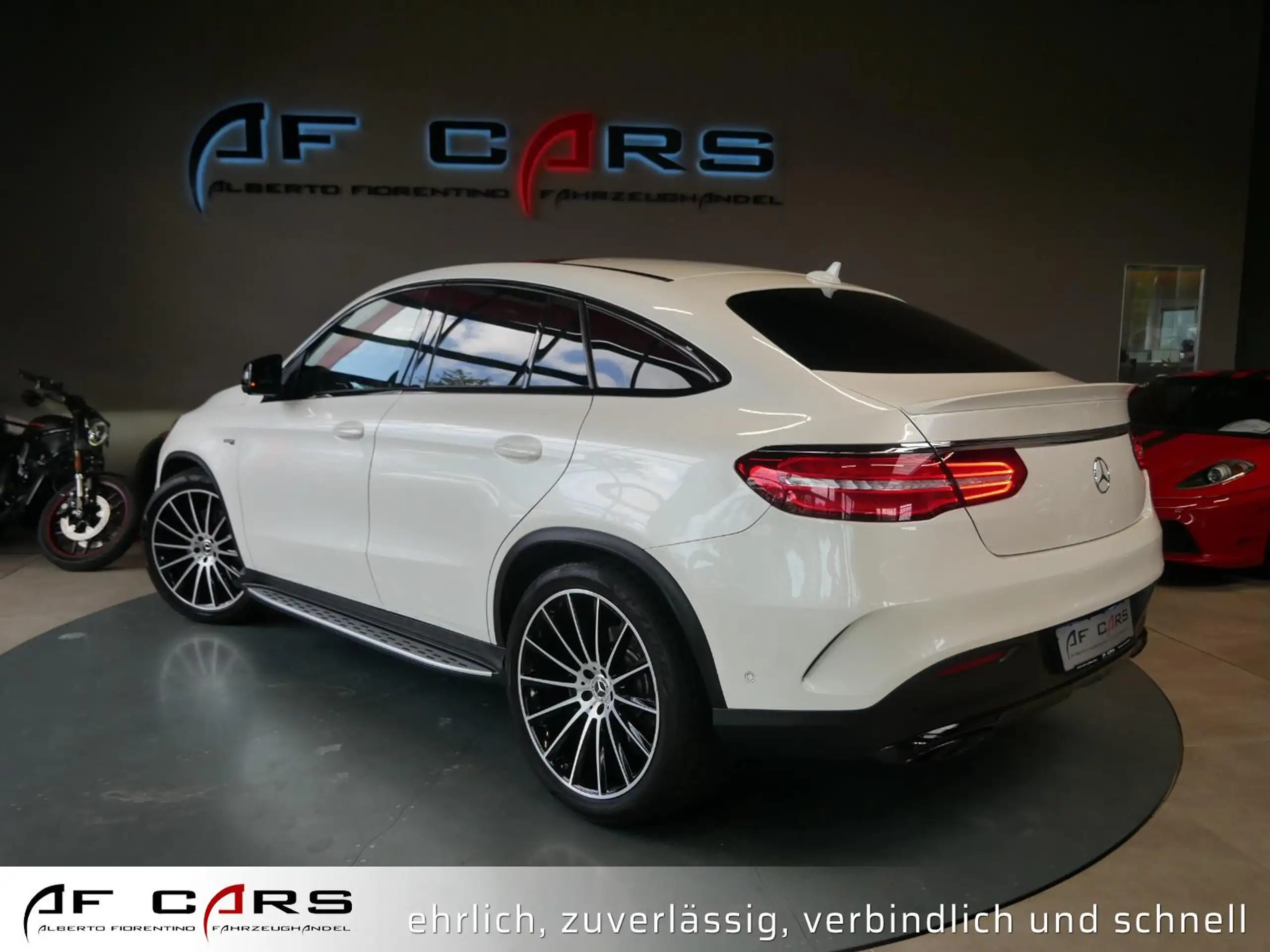 Mercedes-Benz - GLE 43 AMG