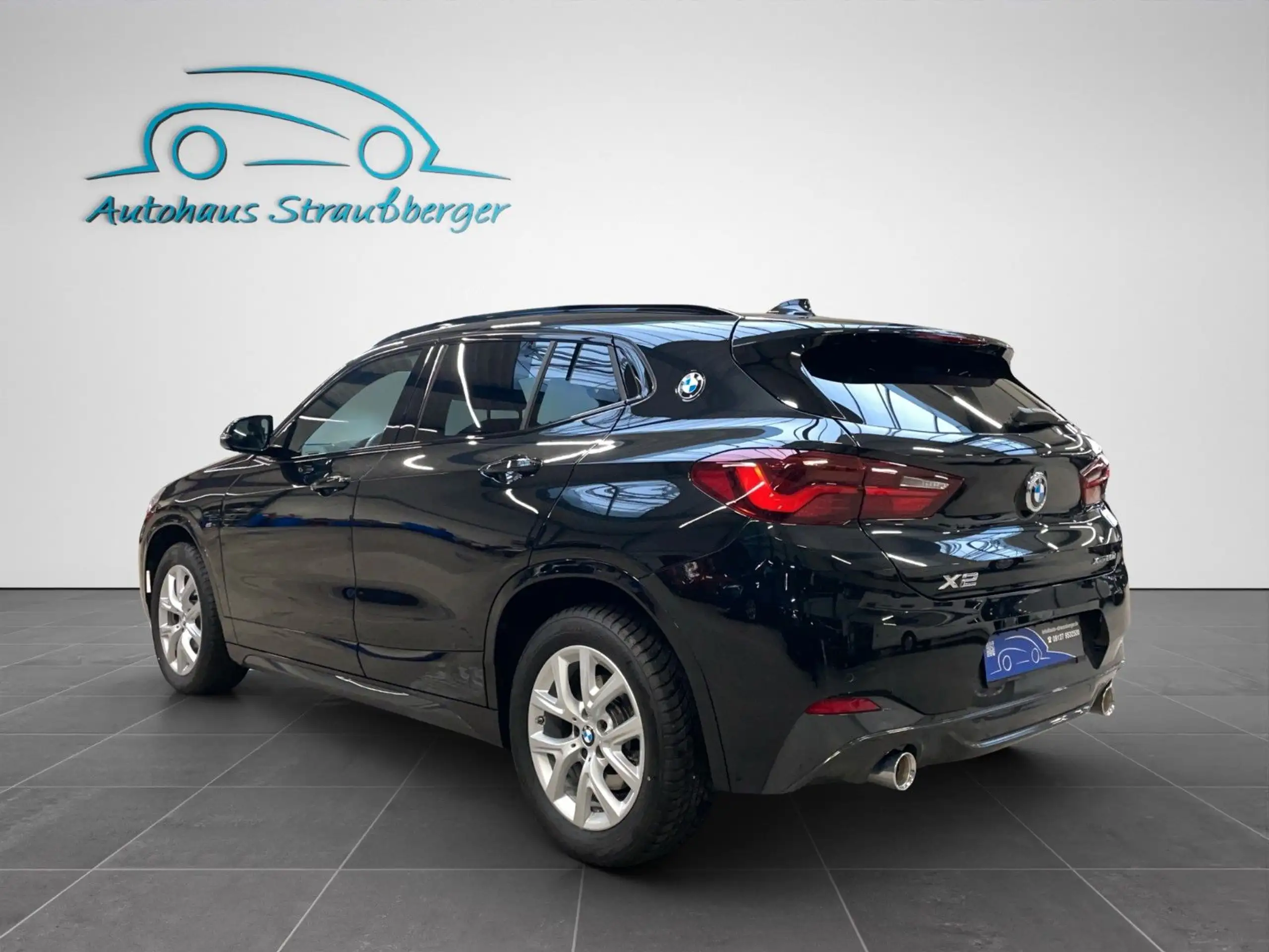 BMW - X2