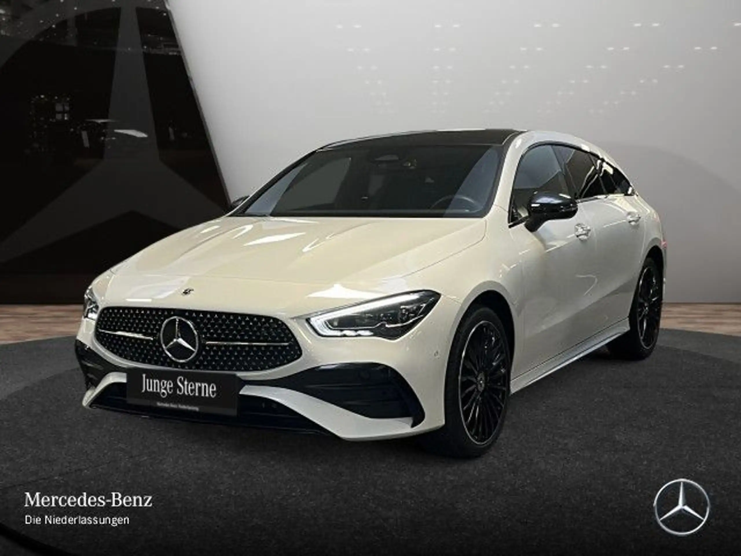 Mercedes-Benz - CLA 250