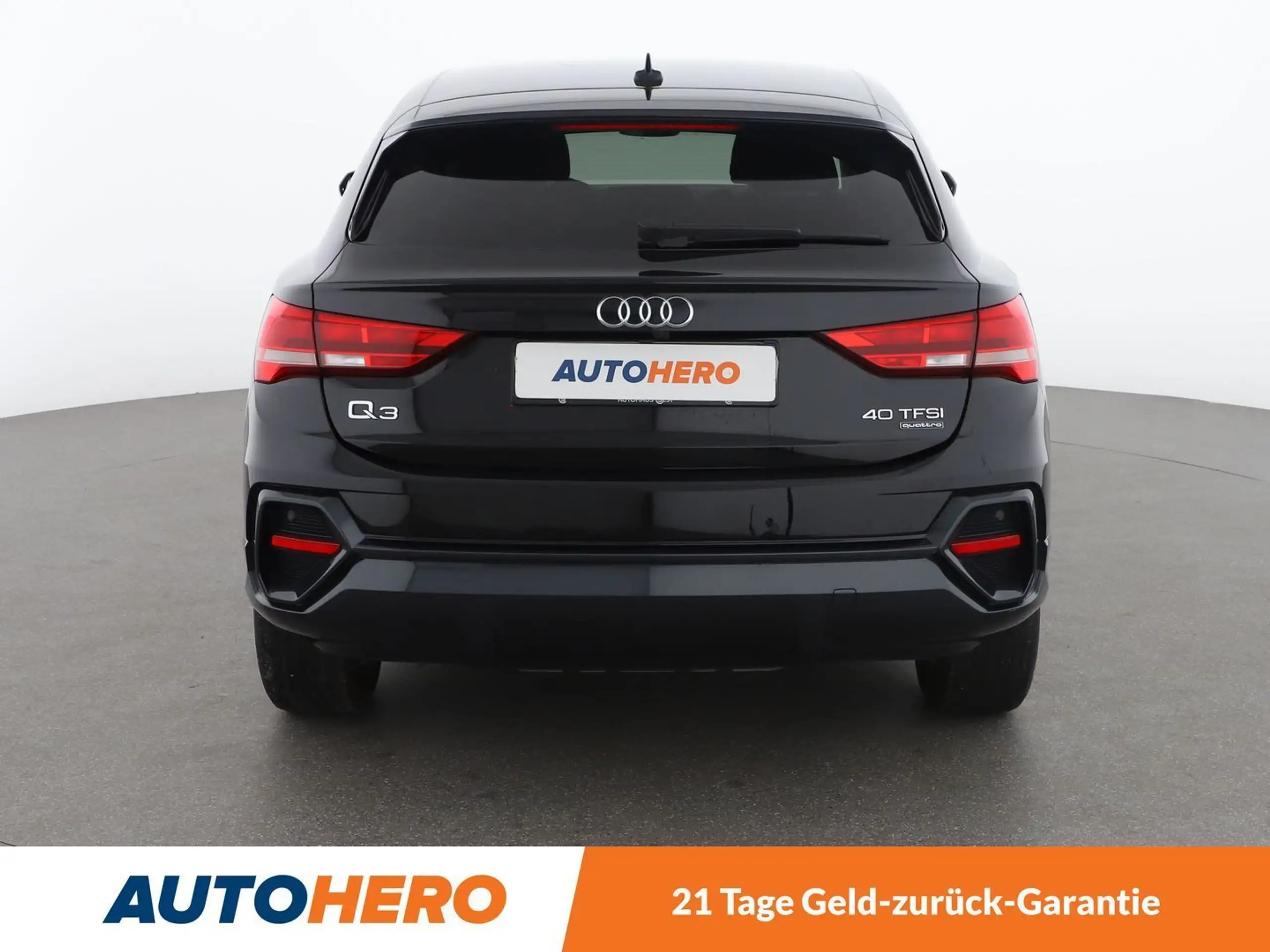 Audi - Q3