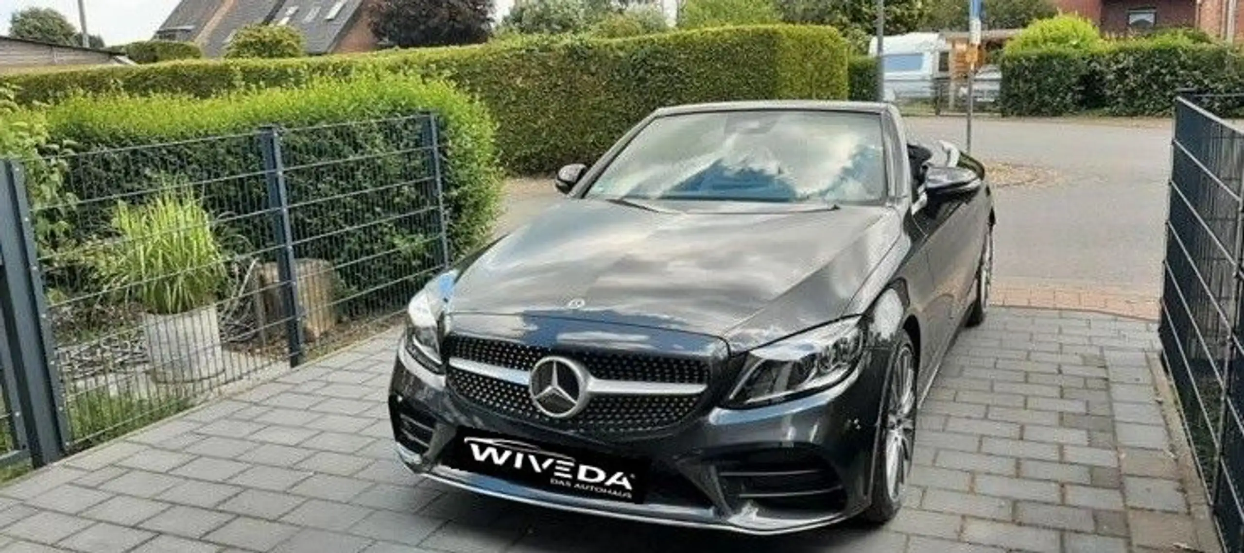 Mercedes-Benz - C 300