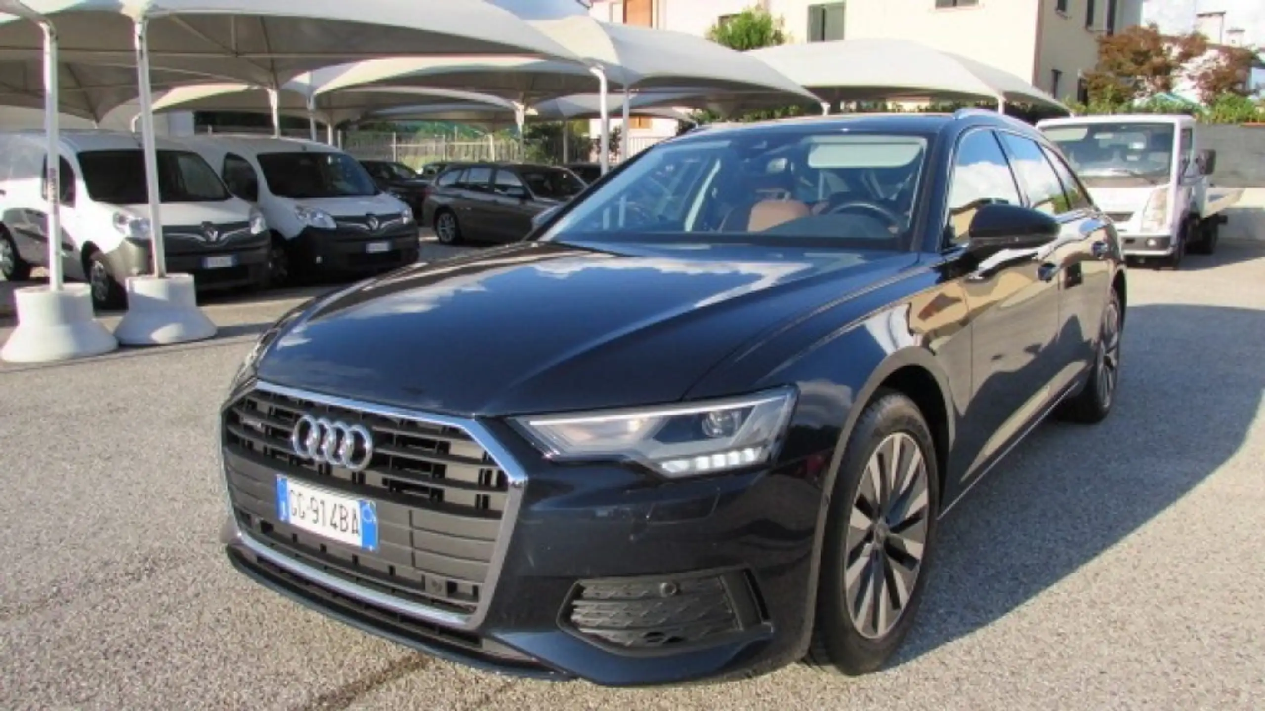 Audi - A6