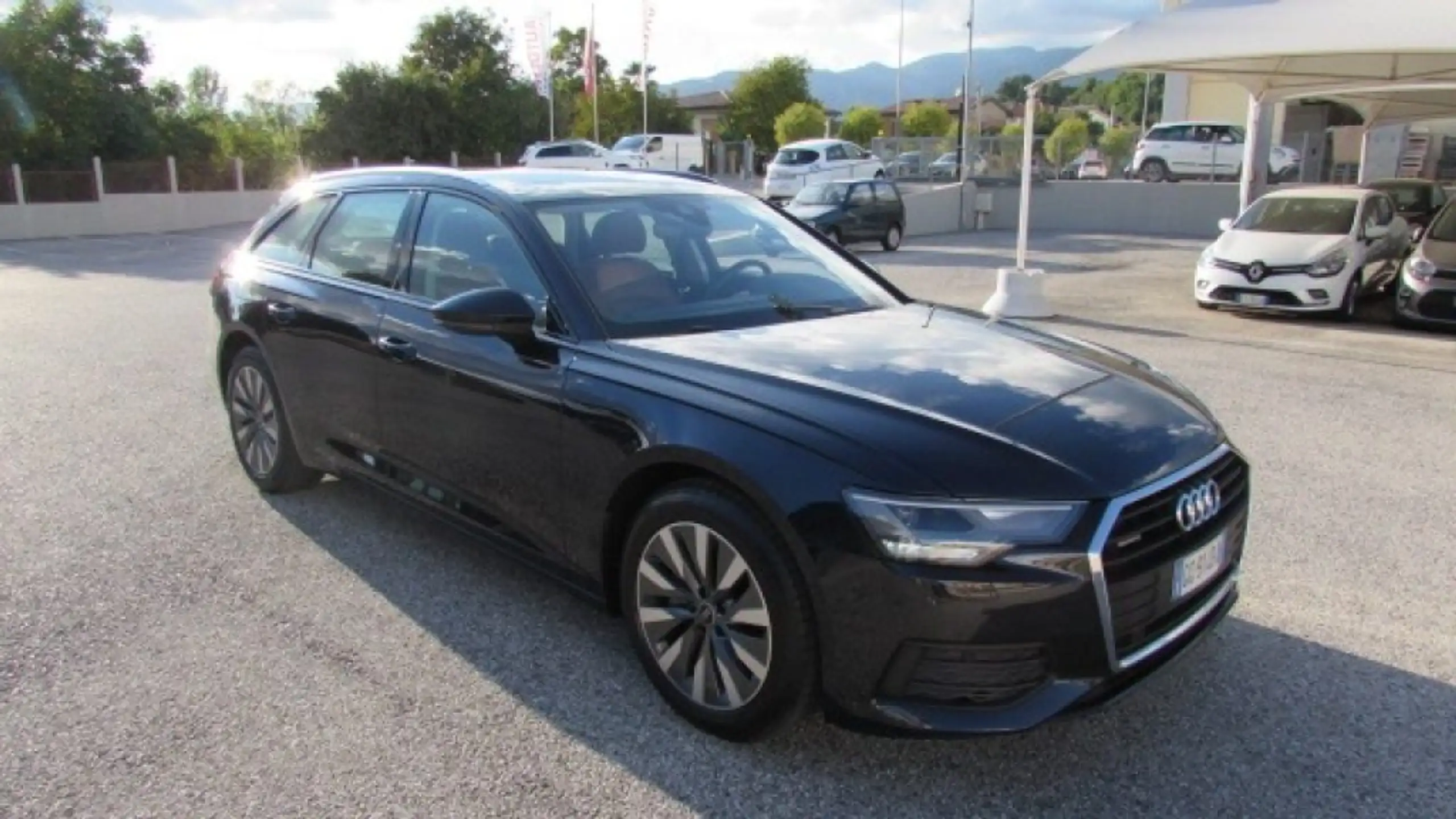 Audi - A6