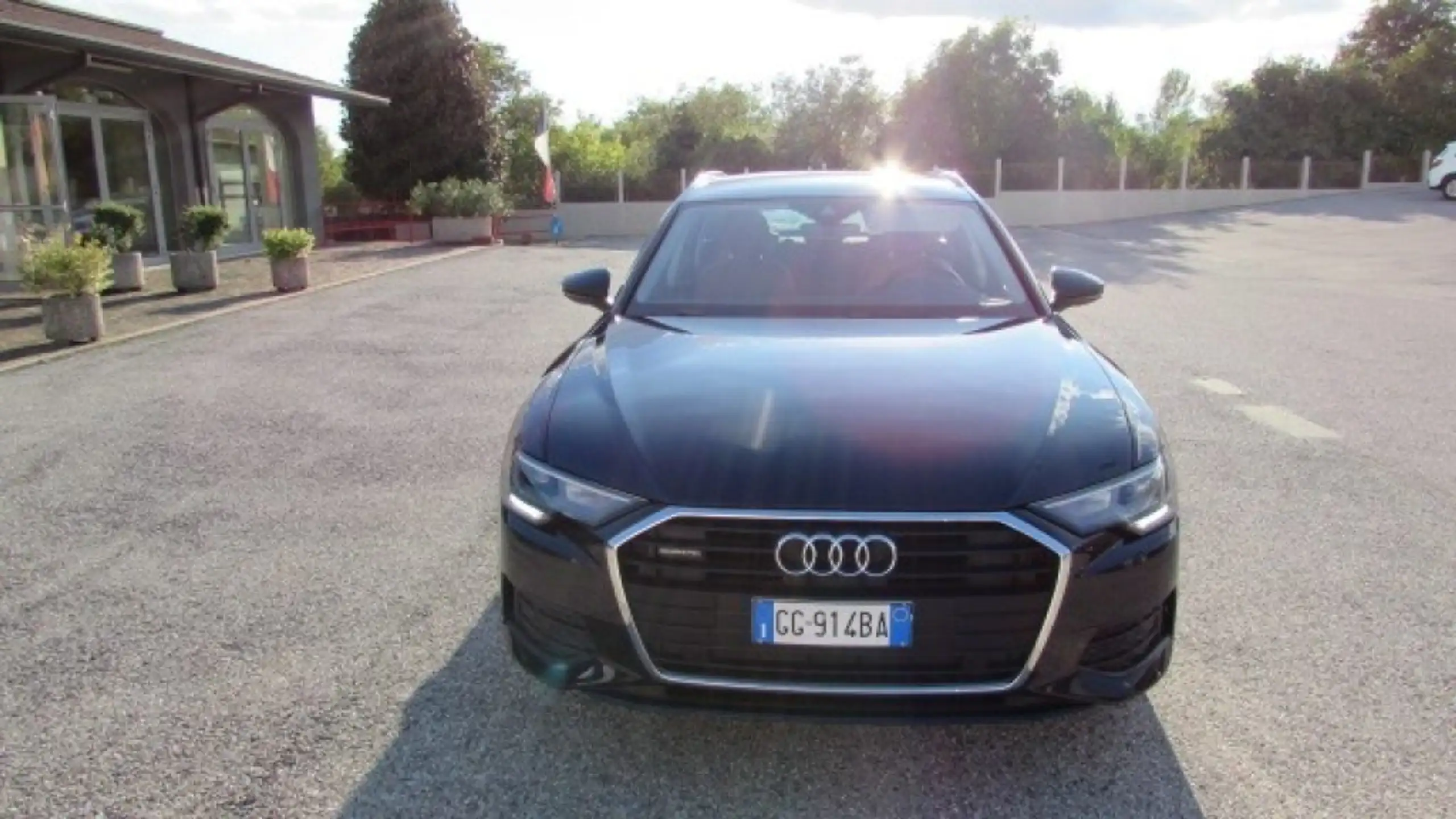 Audi - A6