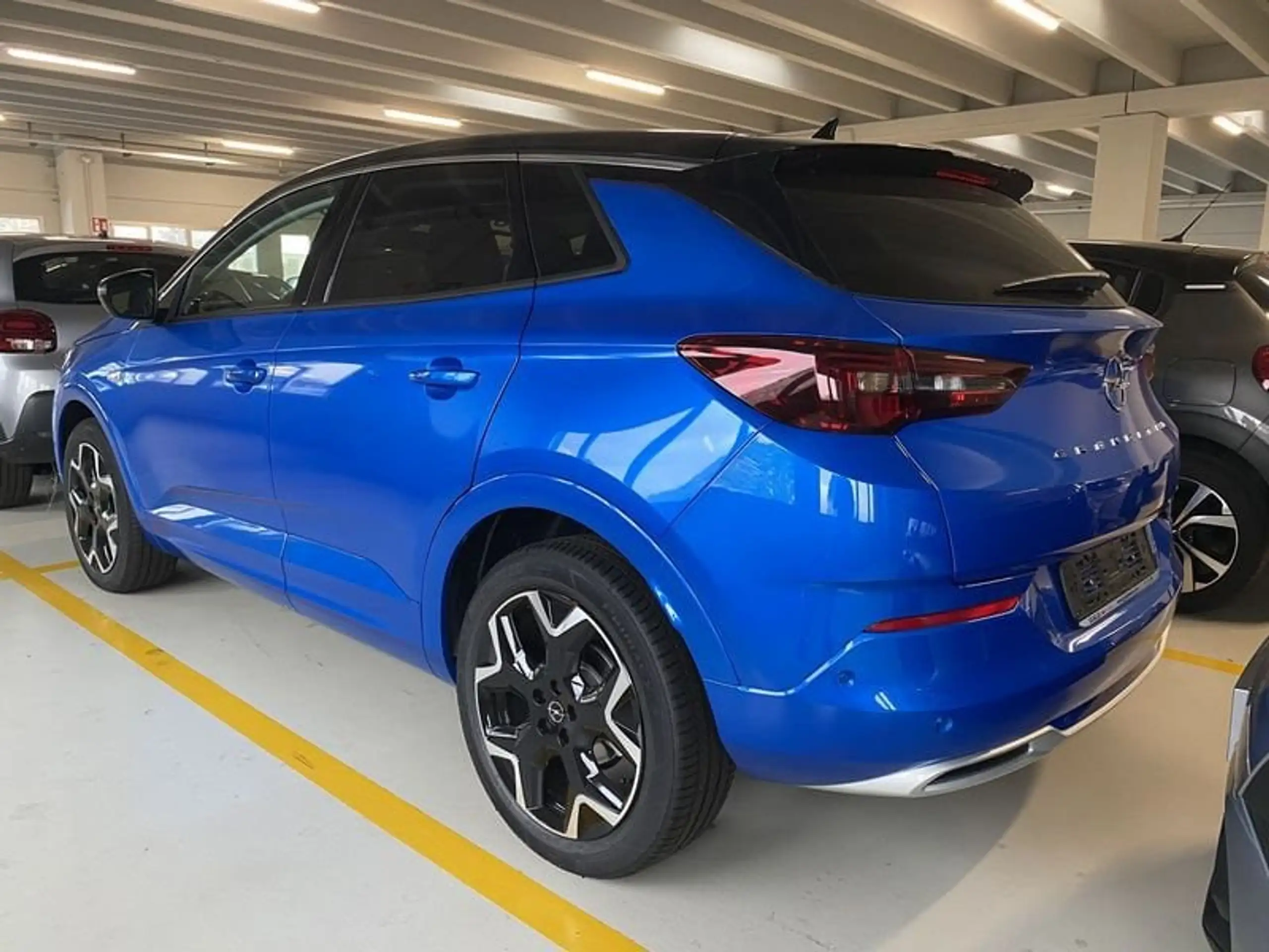 Opel - Grandland X