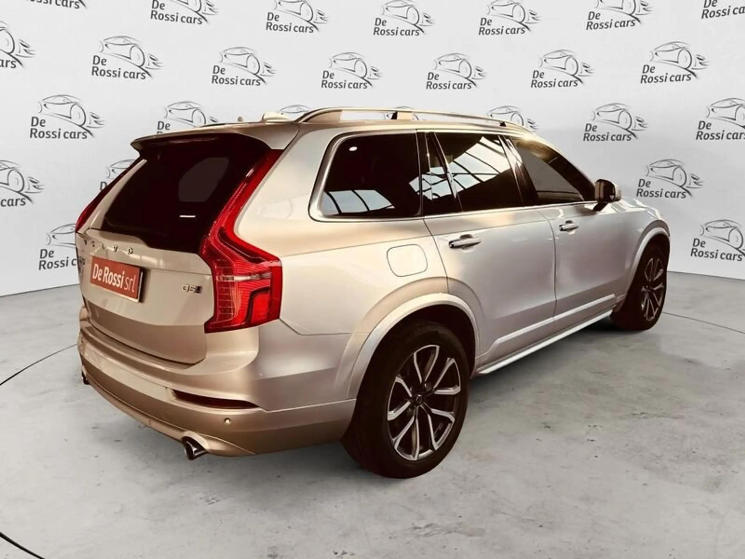 Volvo - XC90