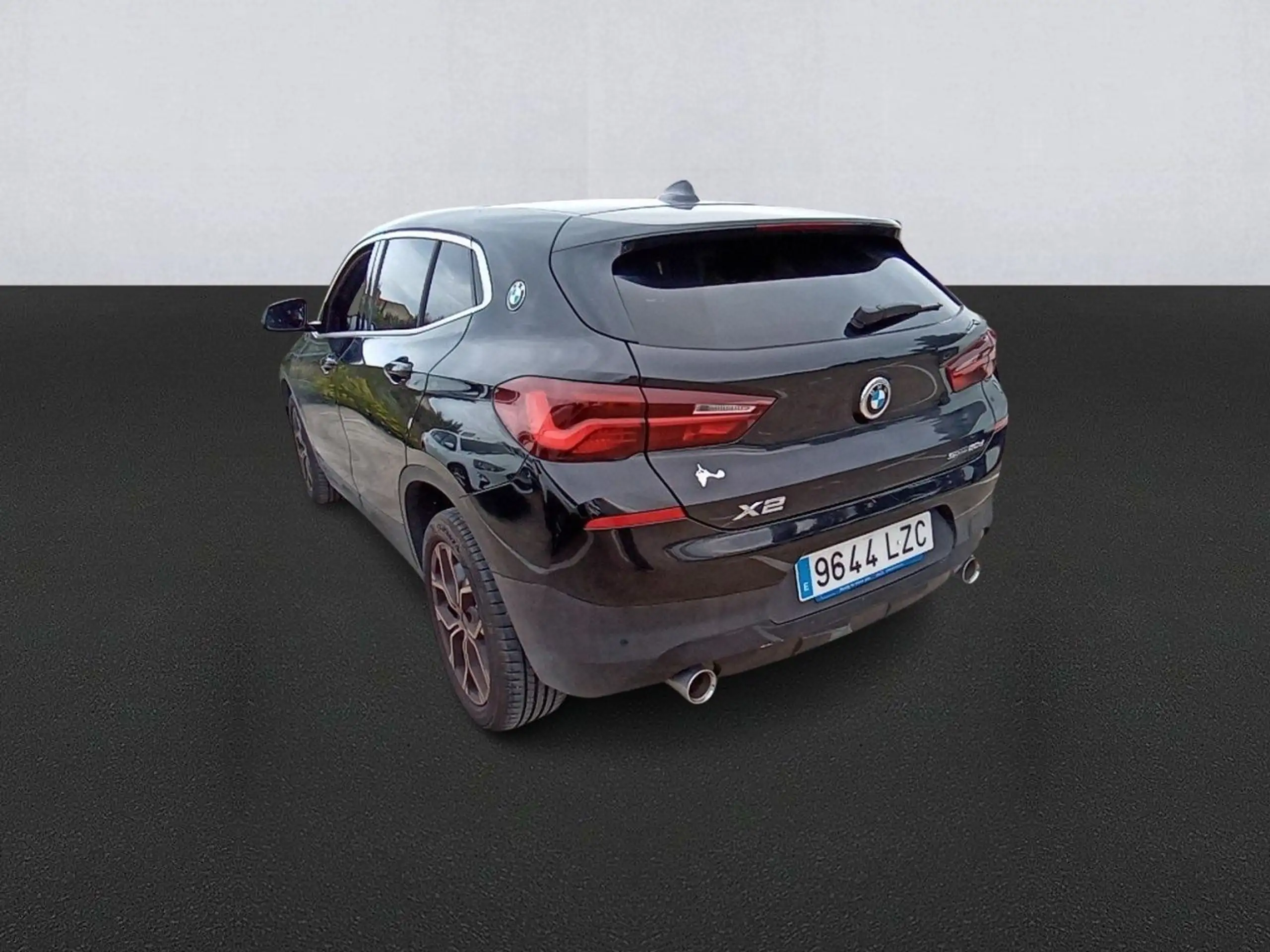 BMW - X2