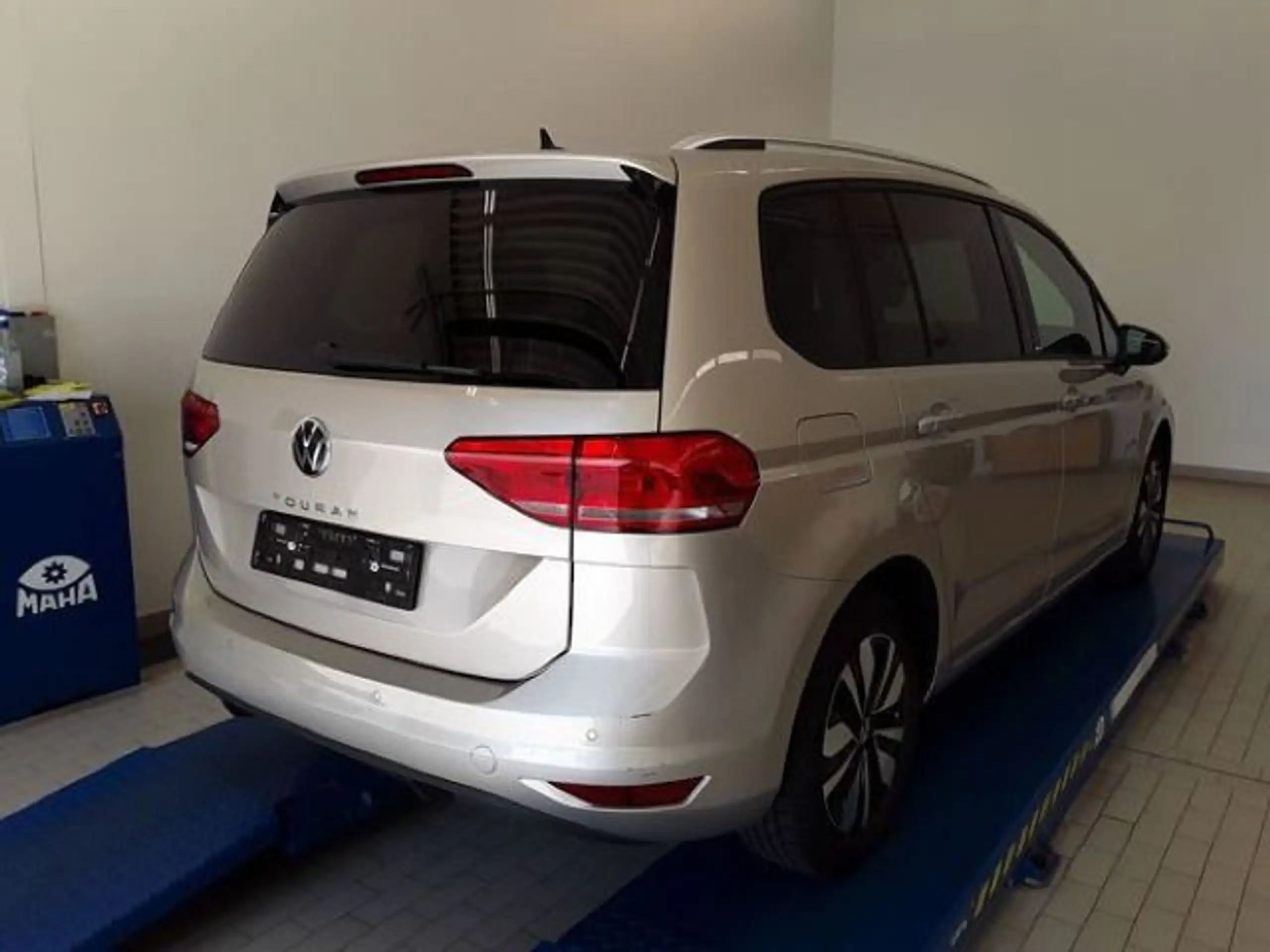 Volkswagen - Touran