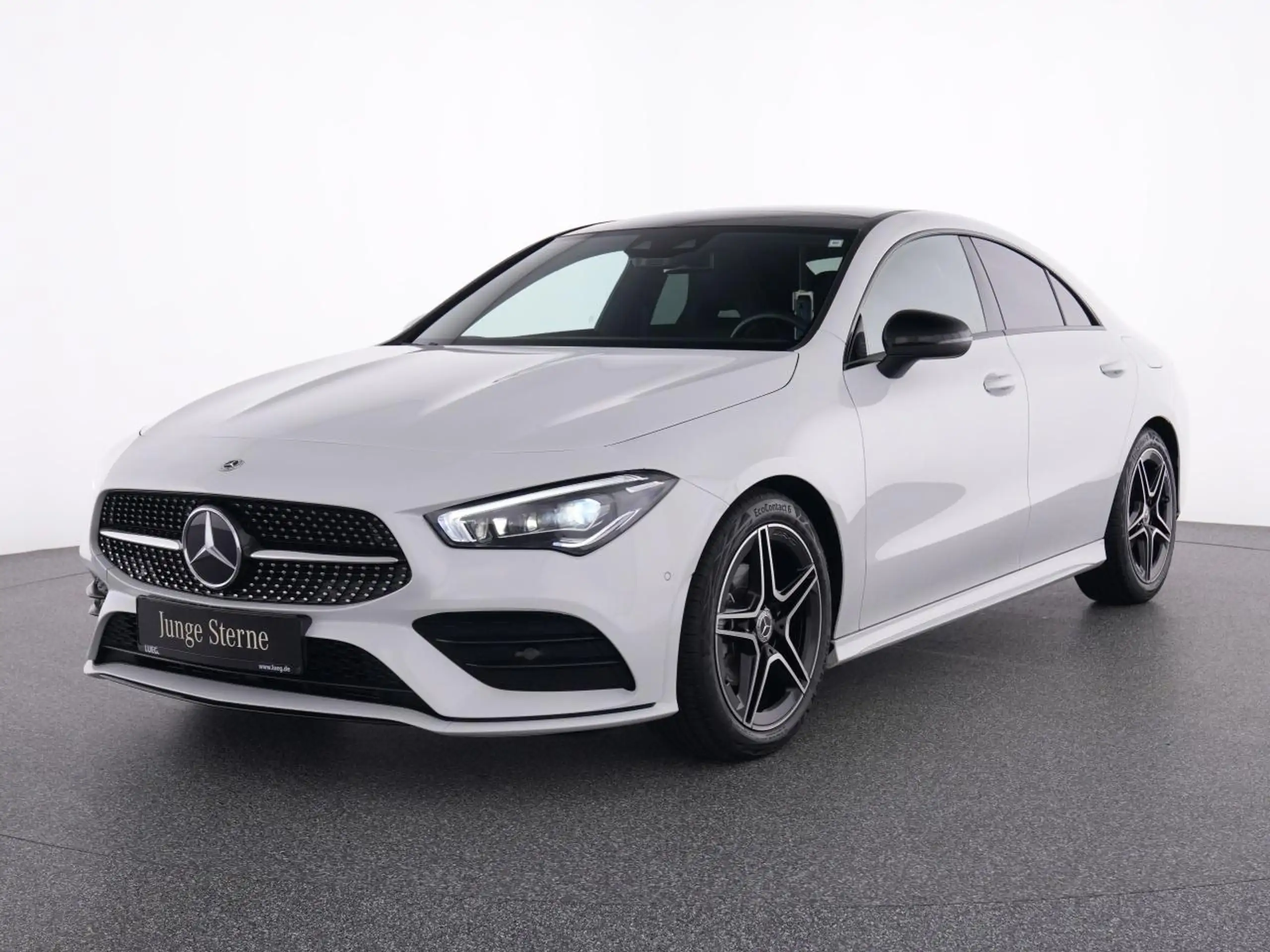 Mercedes-Benz - CLA 180