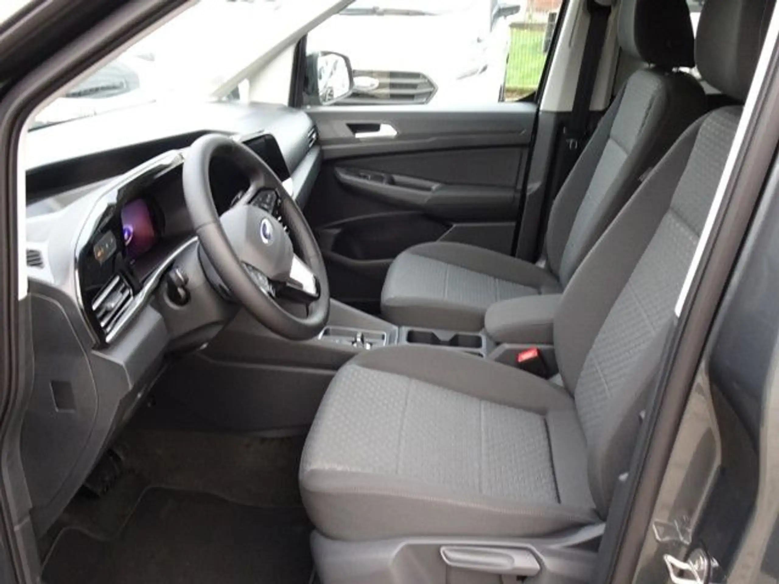 Ford - Grand Tourneo