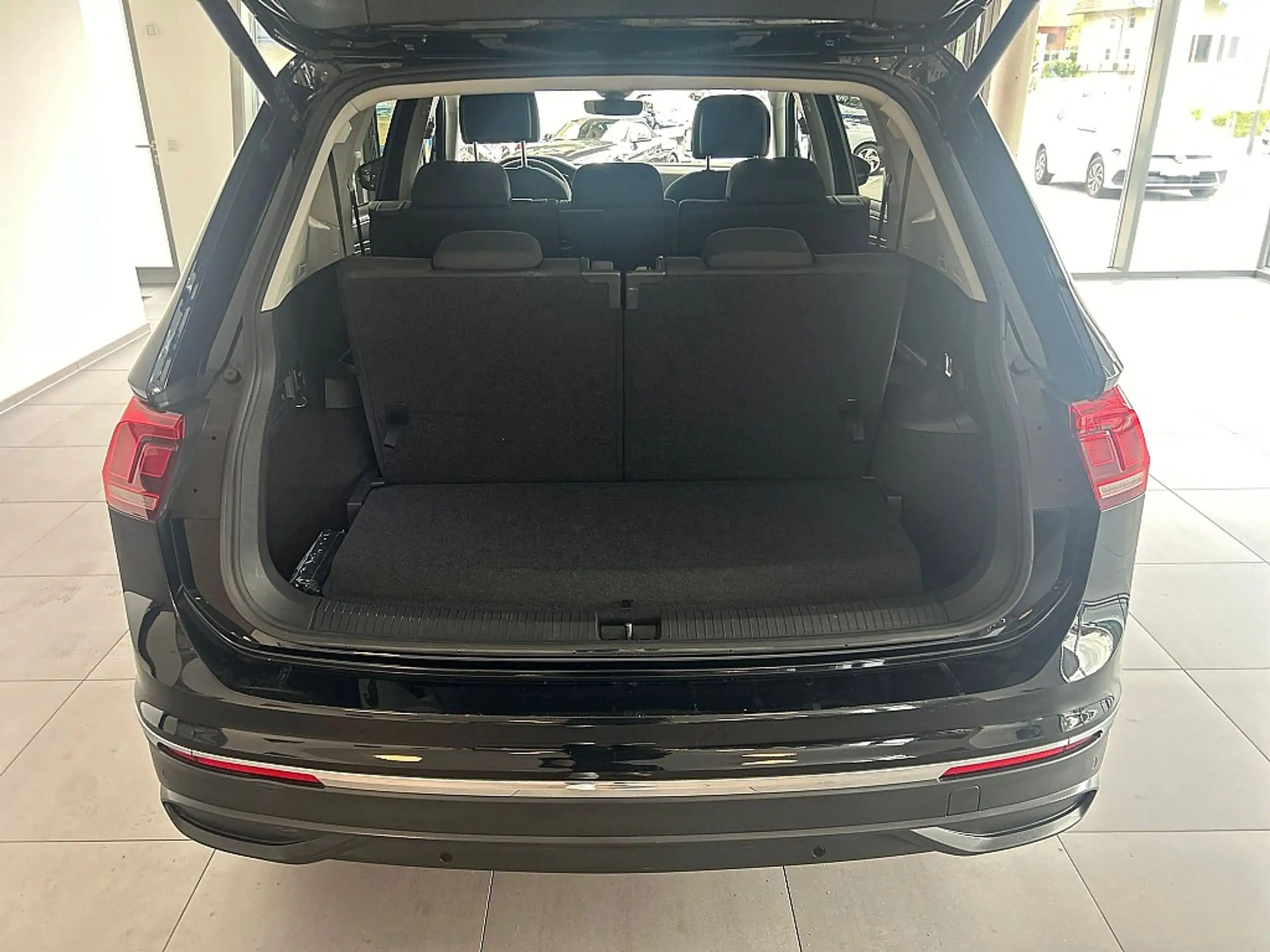 Volkswagen - Tiguan Allspace