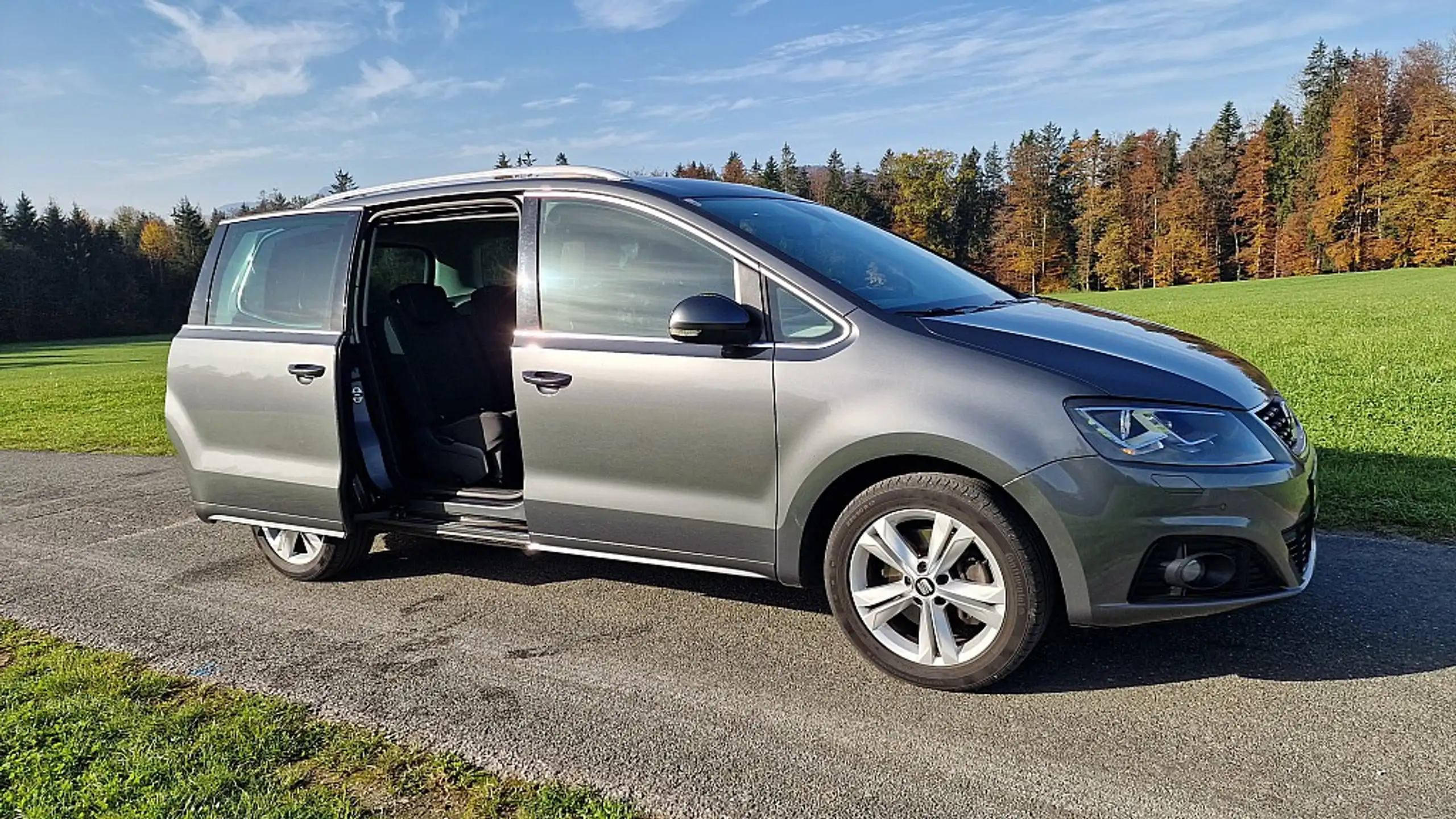 SEAT - Alhambra