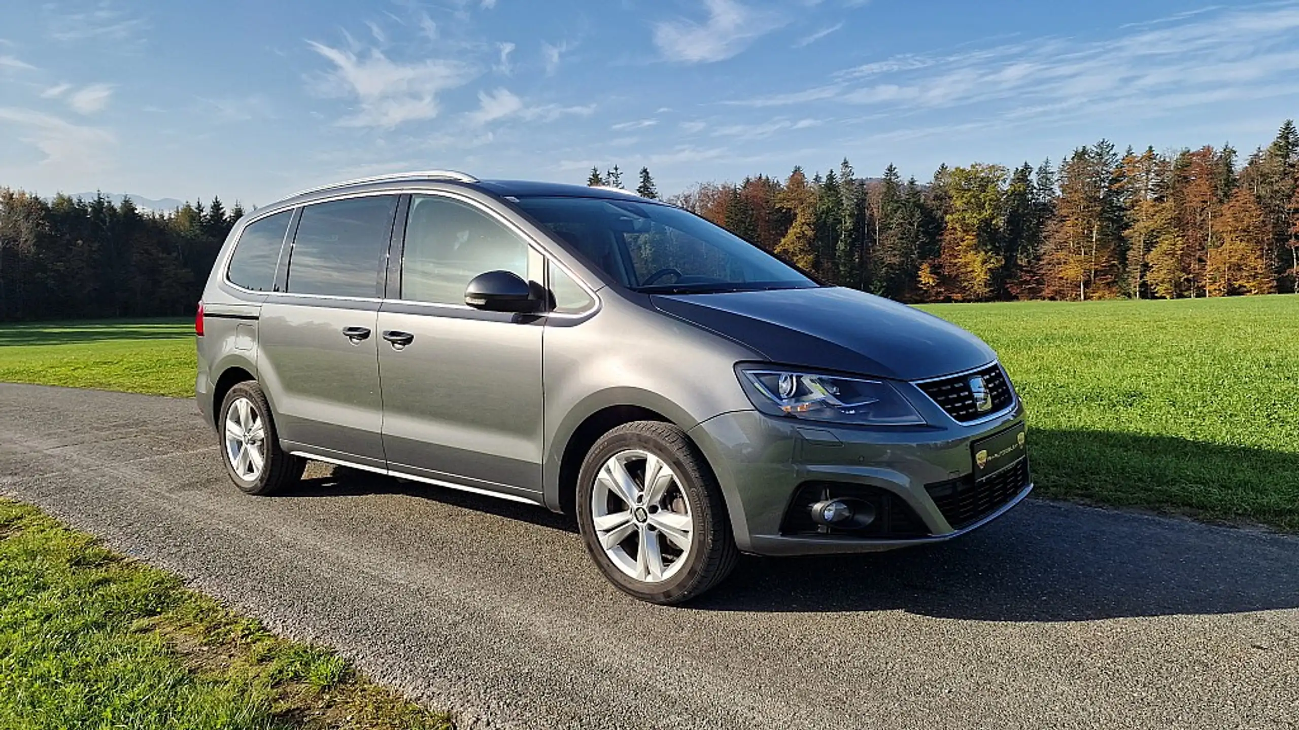 SEAT - Alhambra