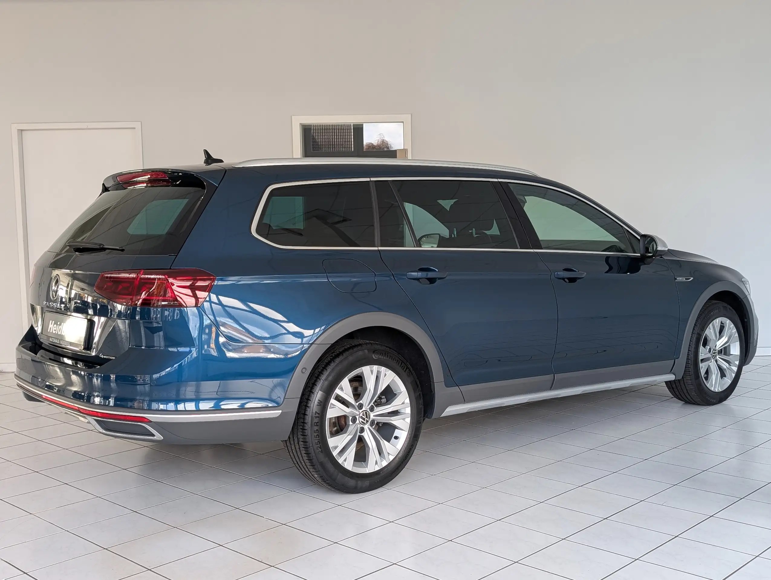 Volkswagen - Passat Alltrack