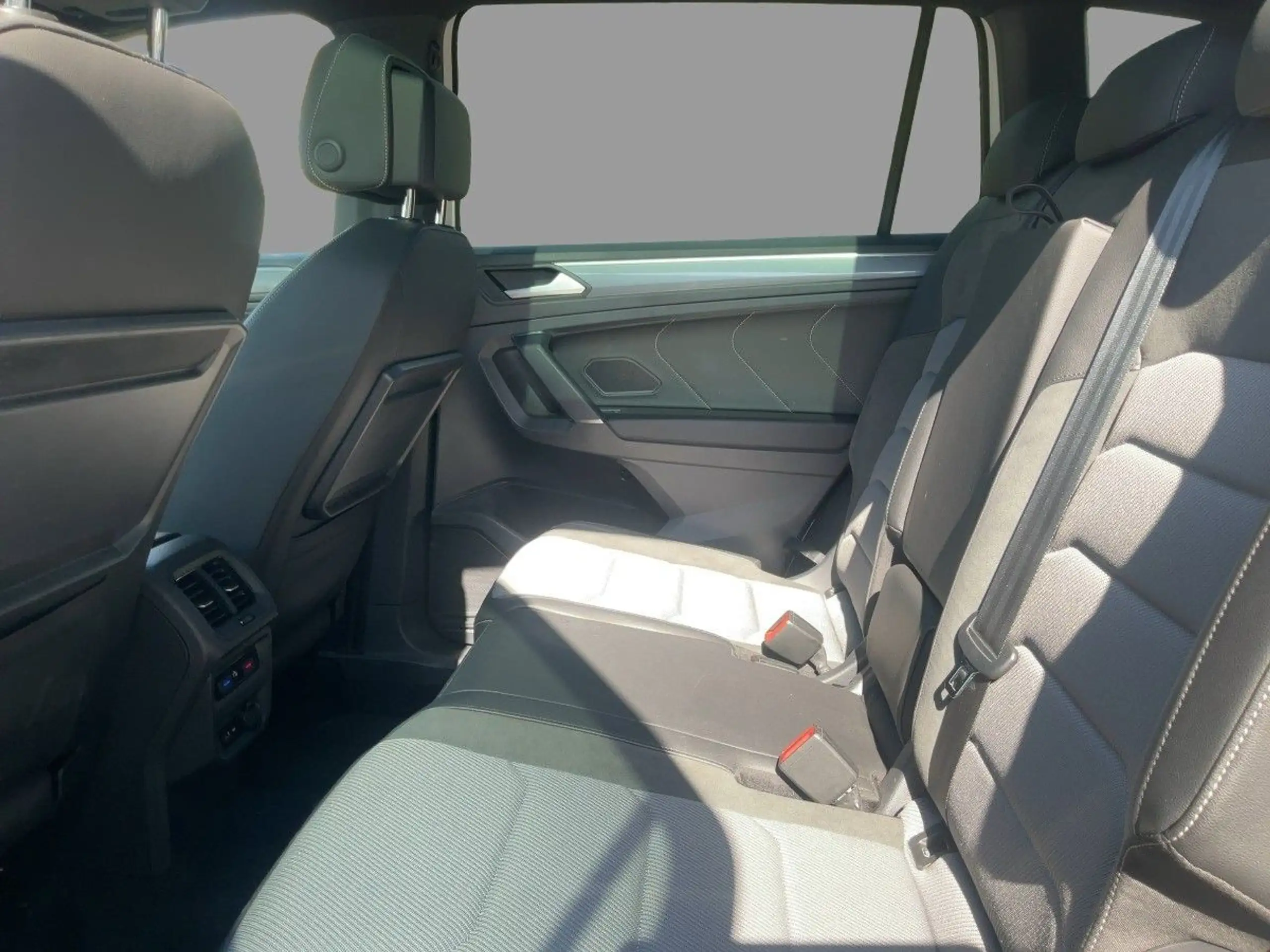 Volkswagen - Tiguan Allspace