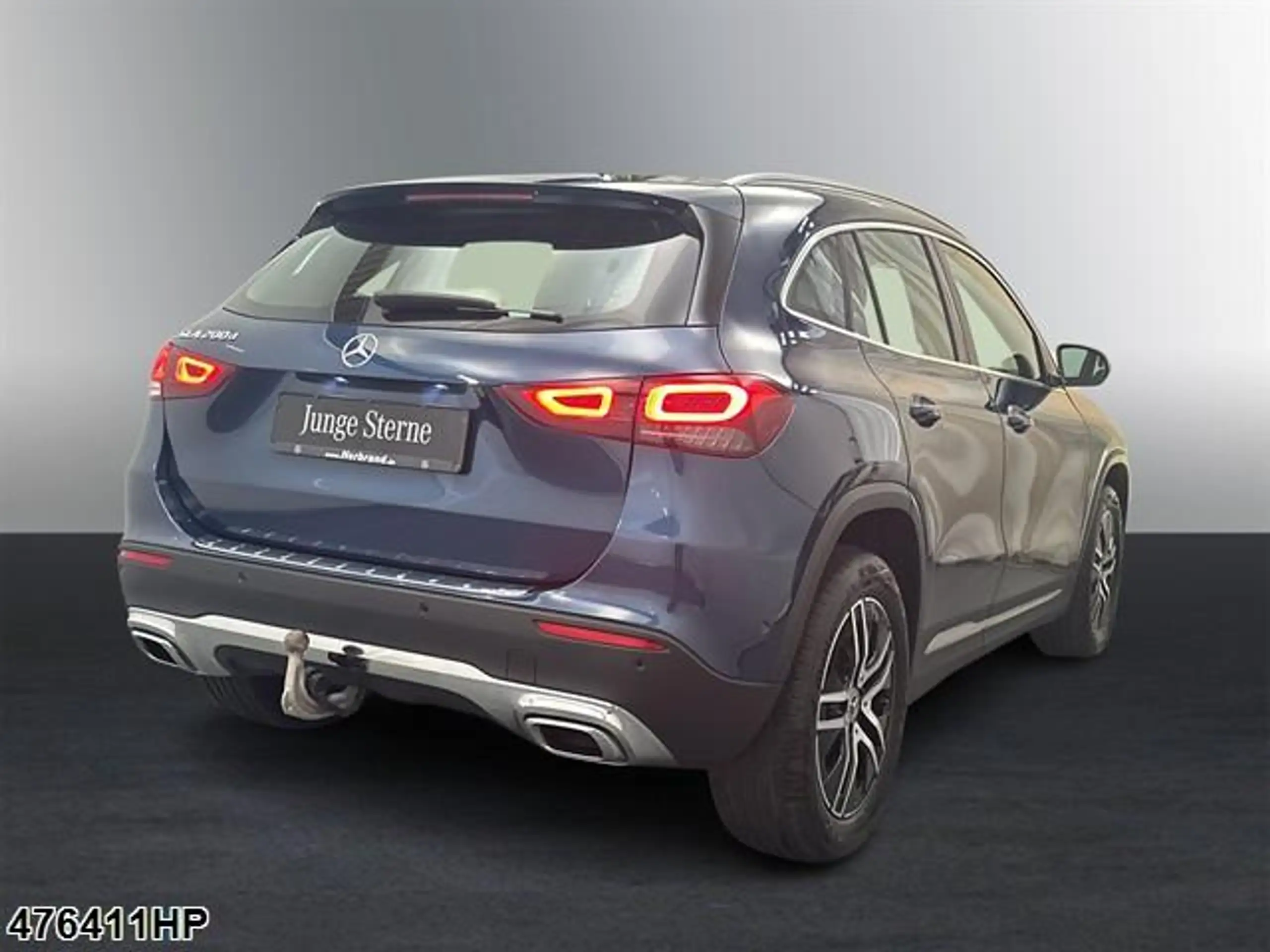 Mercedes-Benz - GLA 200