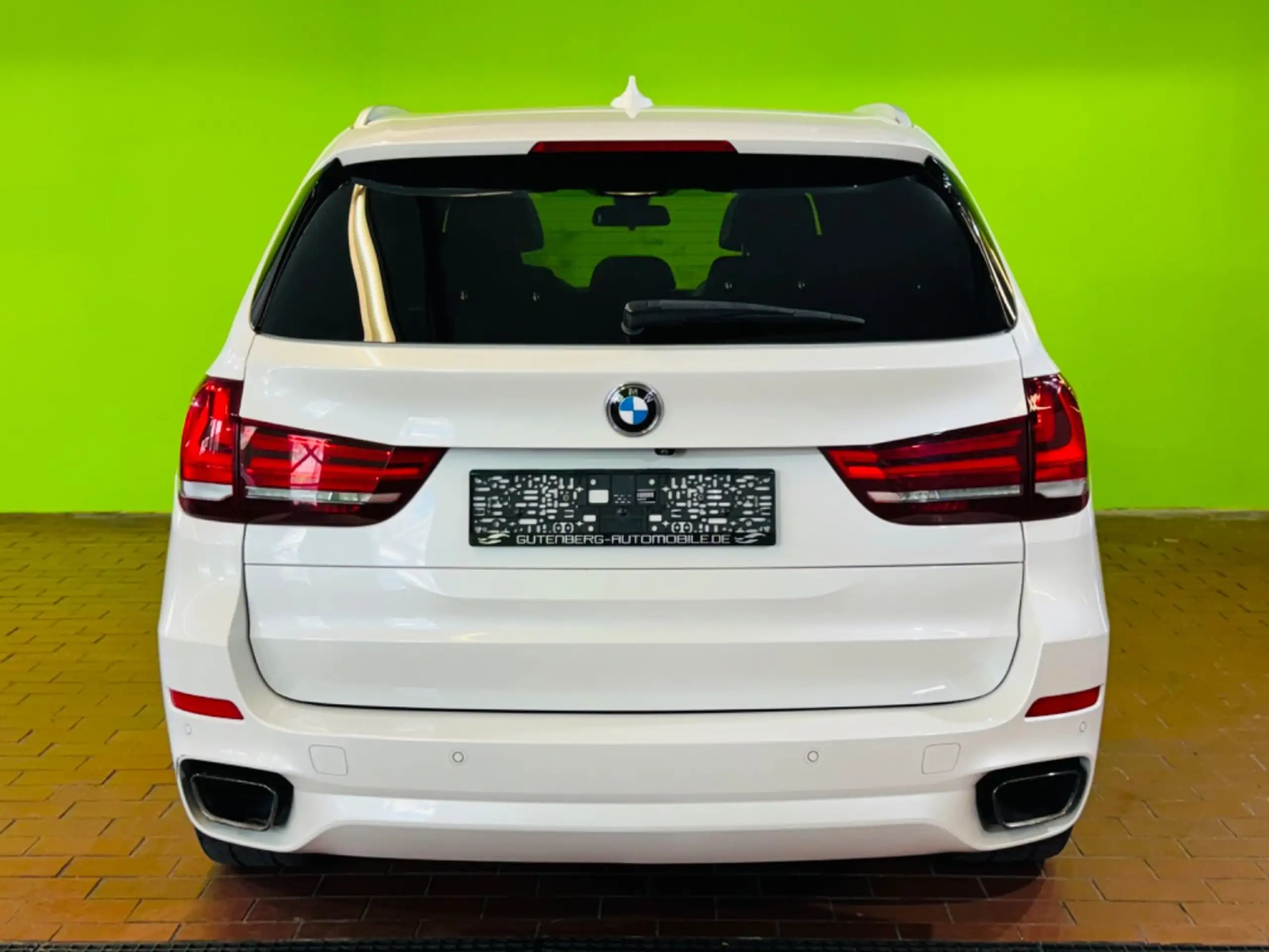 BMW - X5