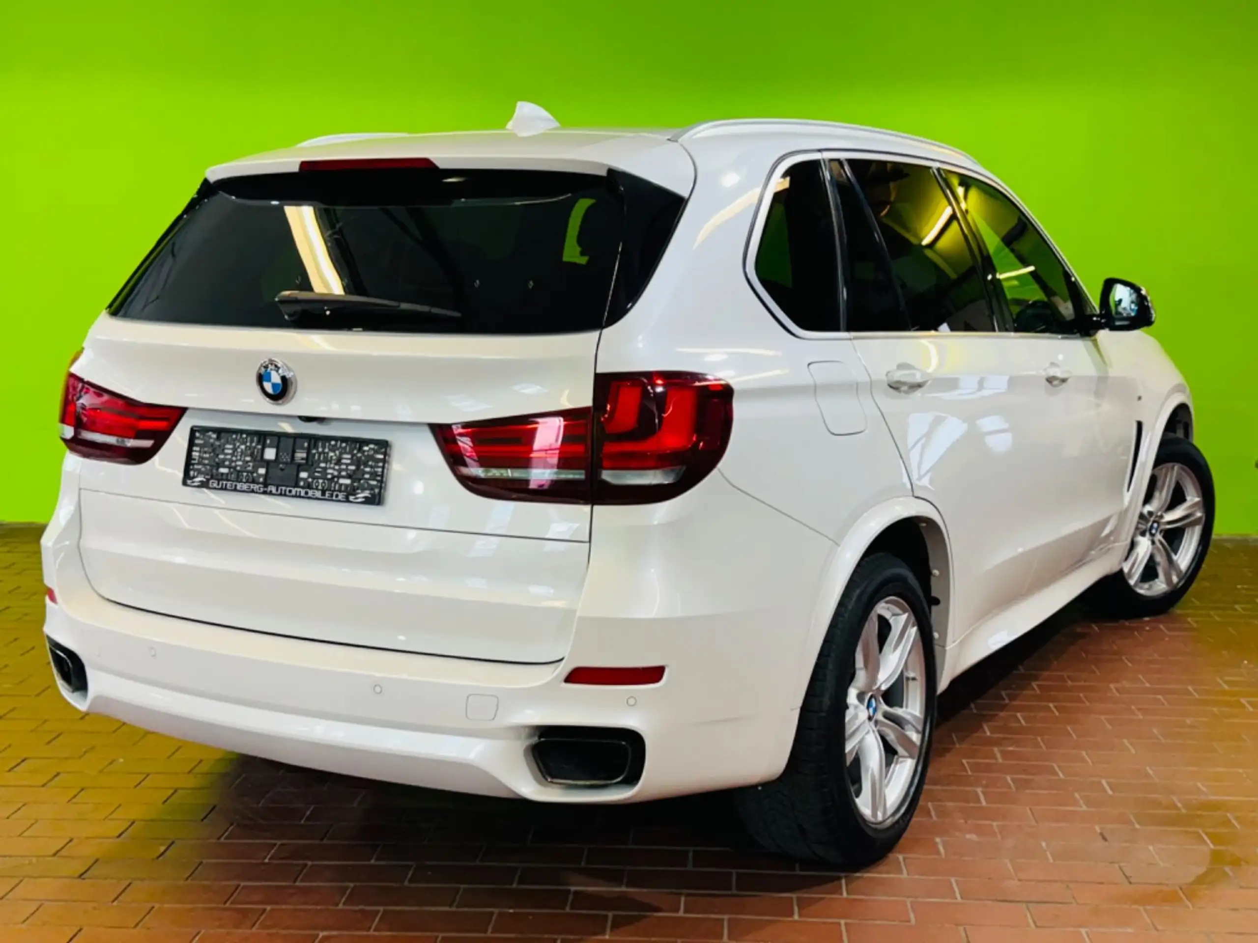 BMW - X5