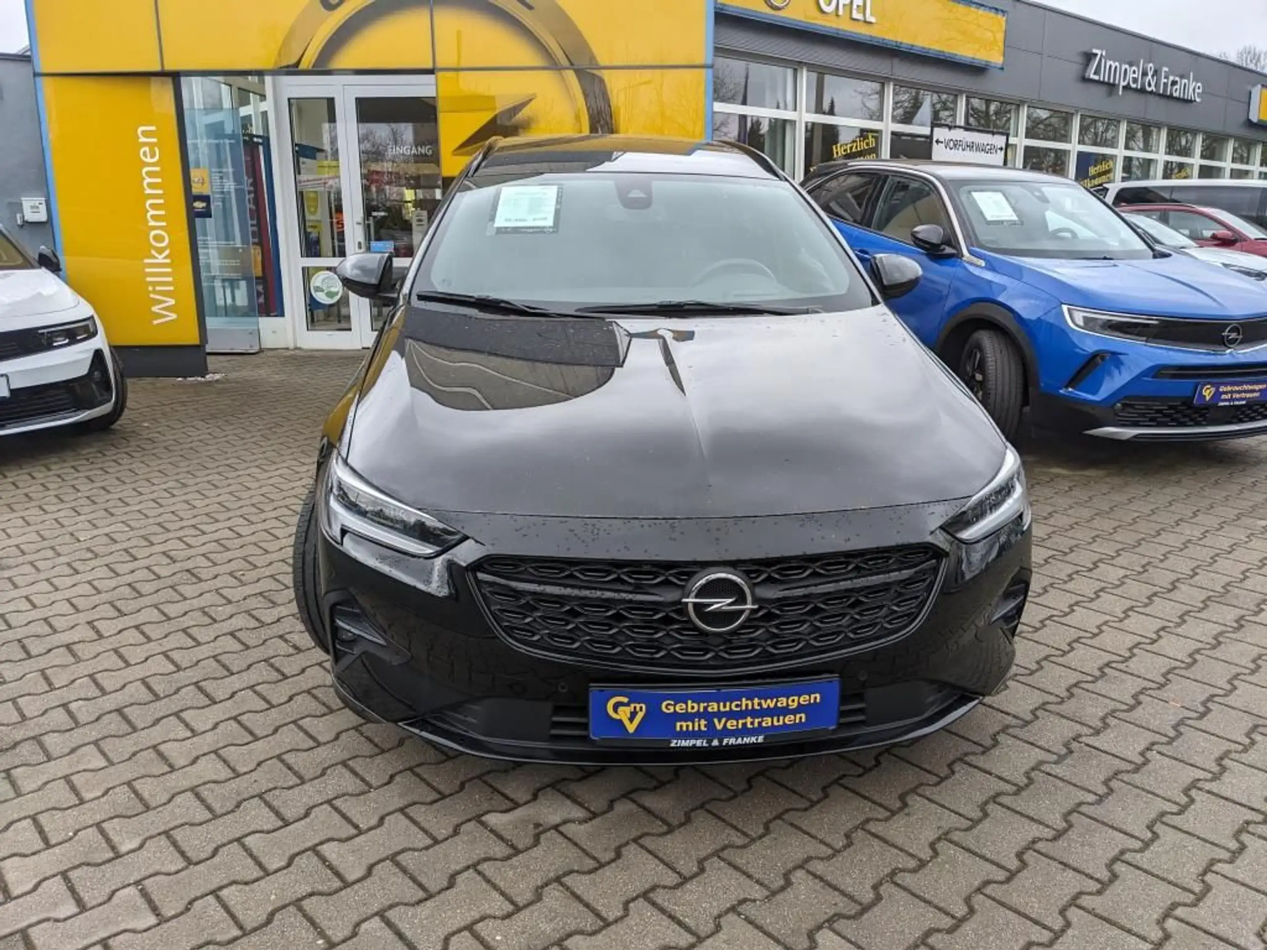 Opel - Insignia