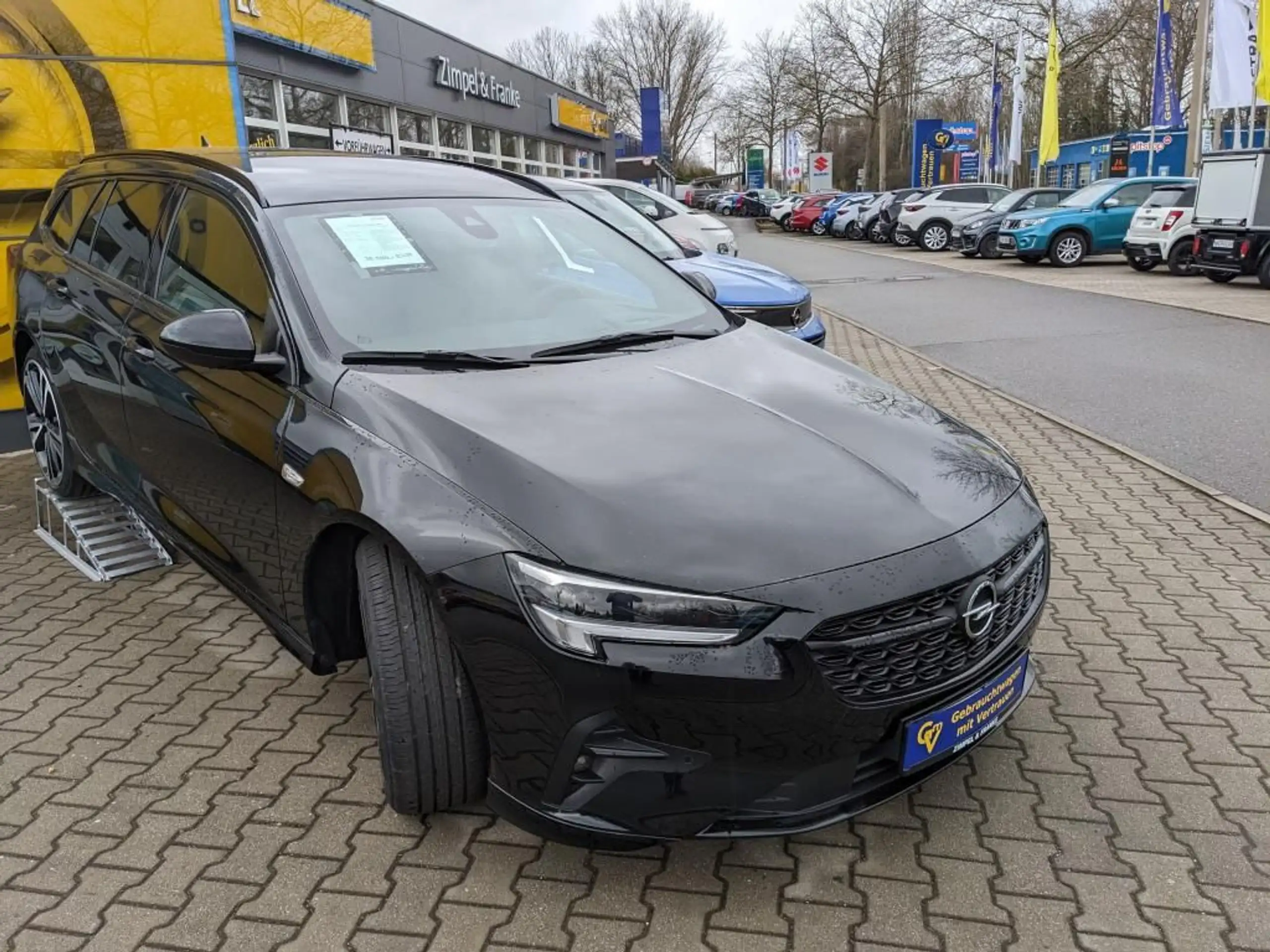 Opel - Insignia