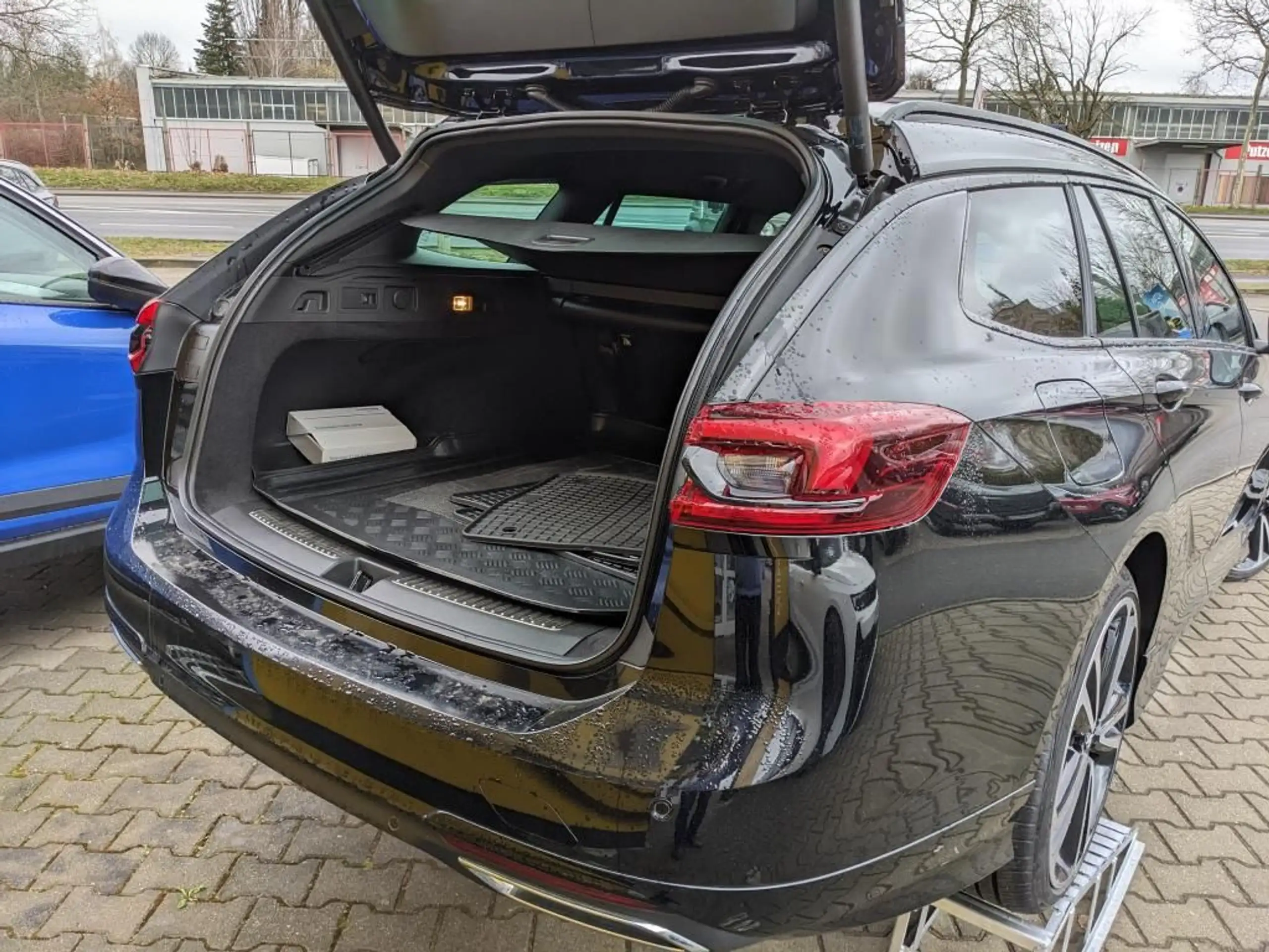 Opel - Insignia