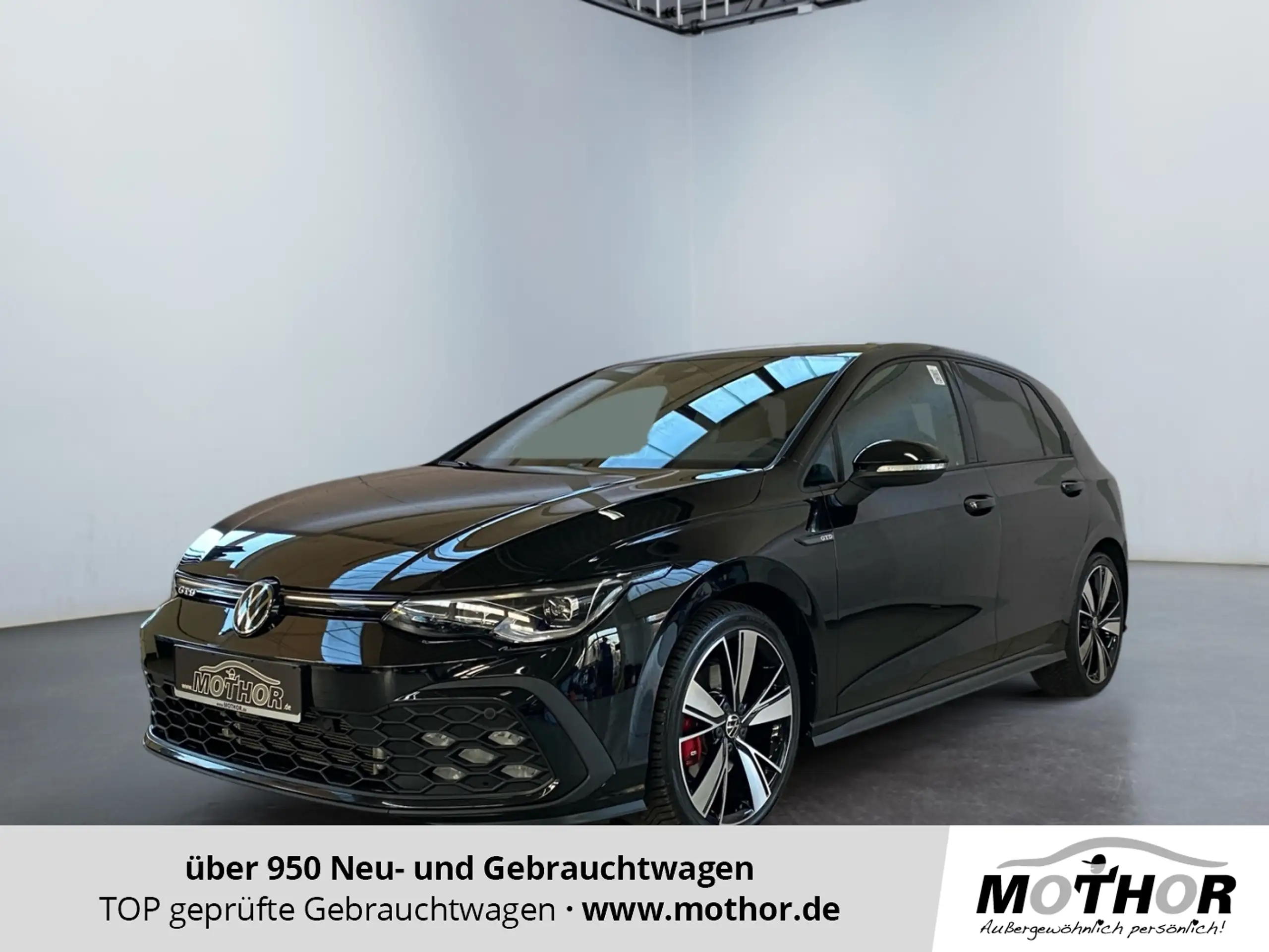 Volkswagen - Golf