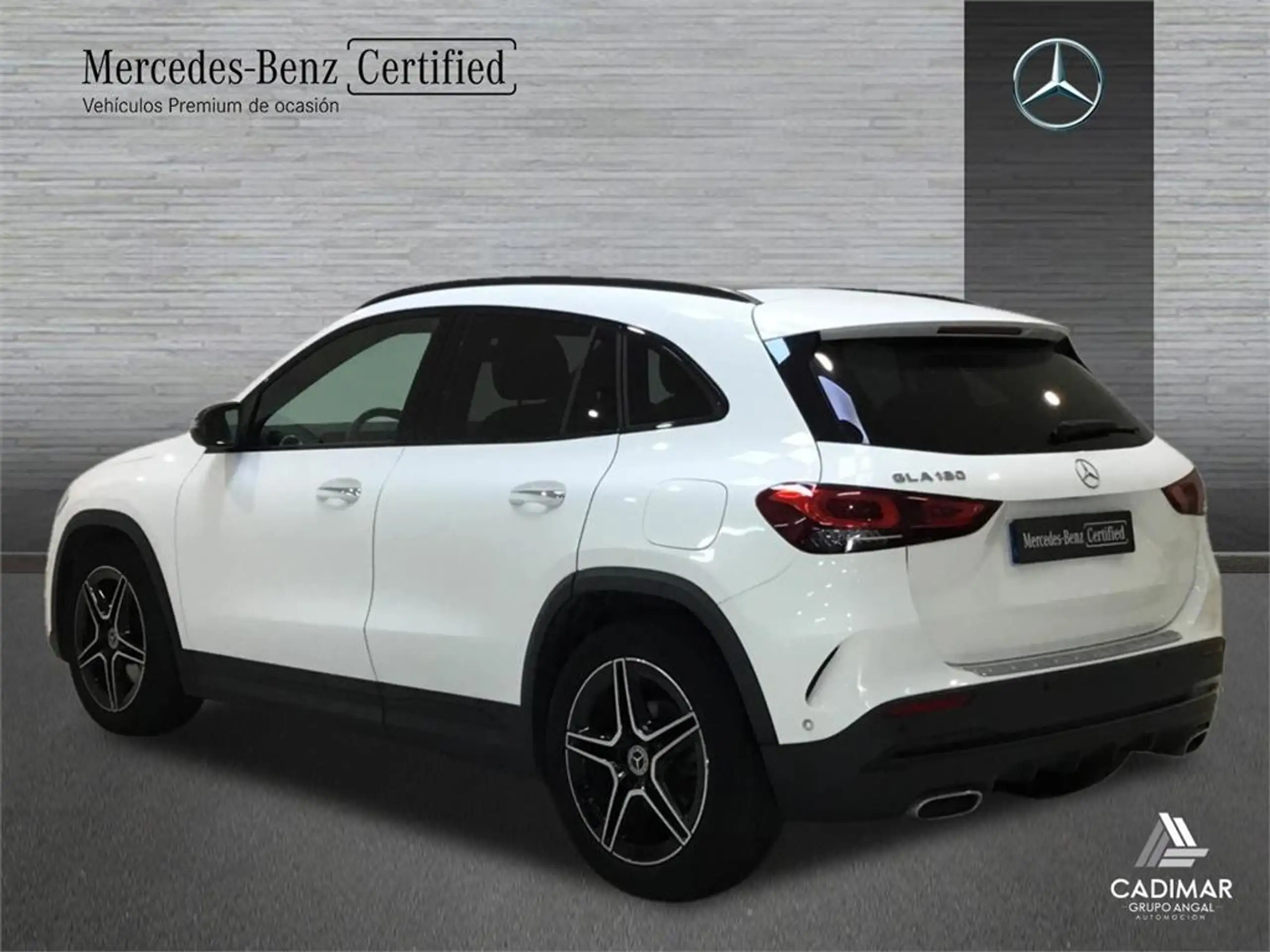 Mercedes-Benz - GLA 200