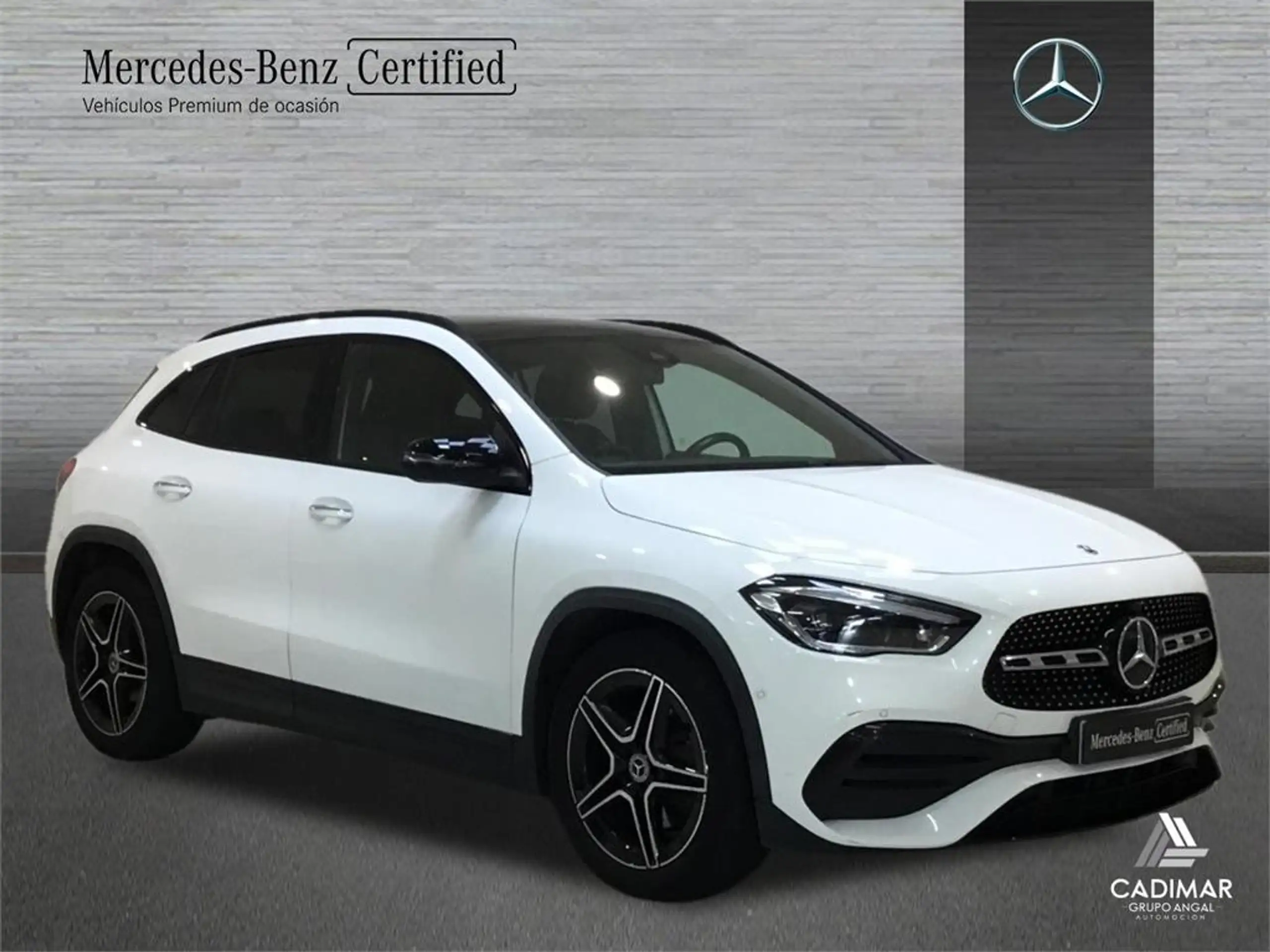 Mercedes-Benz - GLA 200