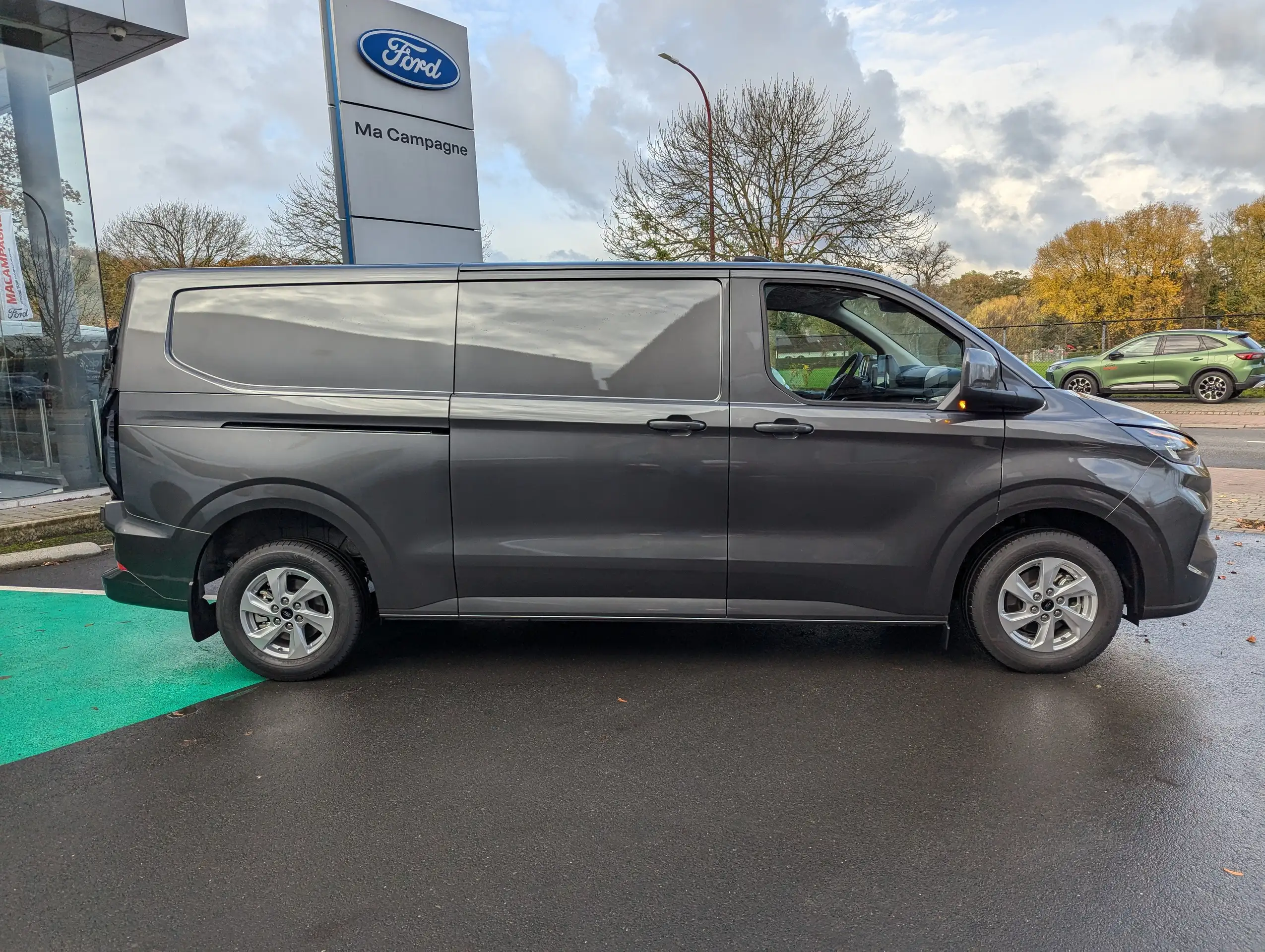 Ford - Transit Custom