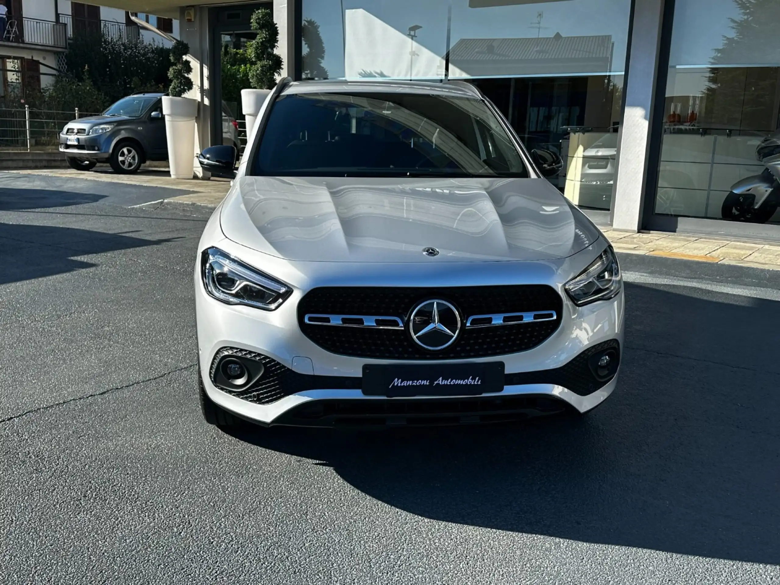 Mercedes-Benz - GLA 250