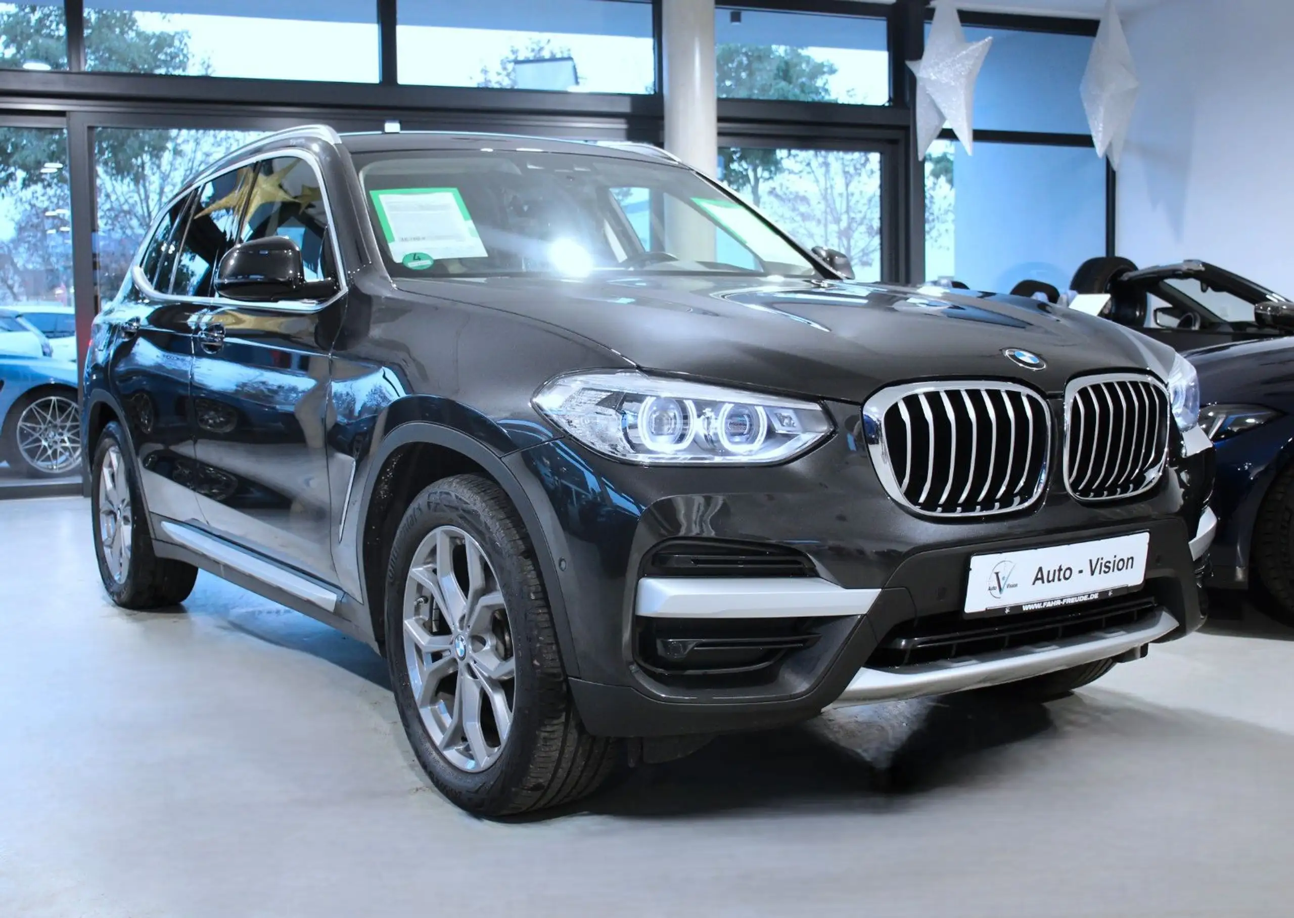 BMW - X3