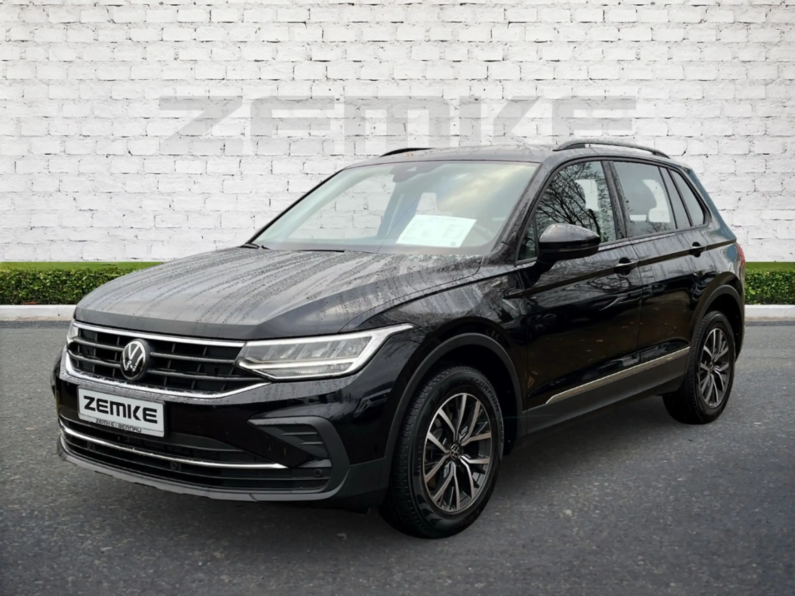 Volkswagen - Tiguan