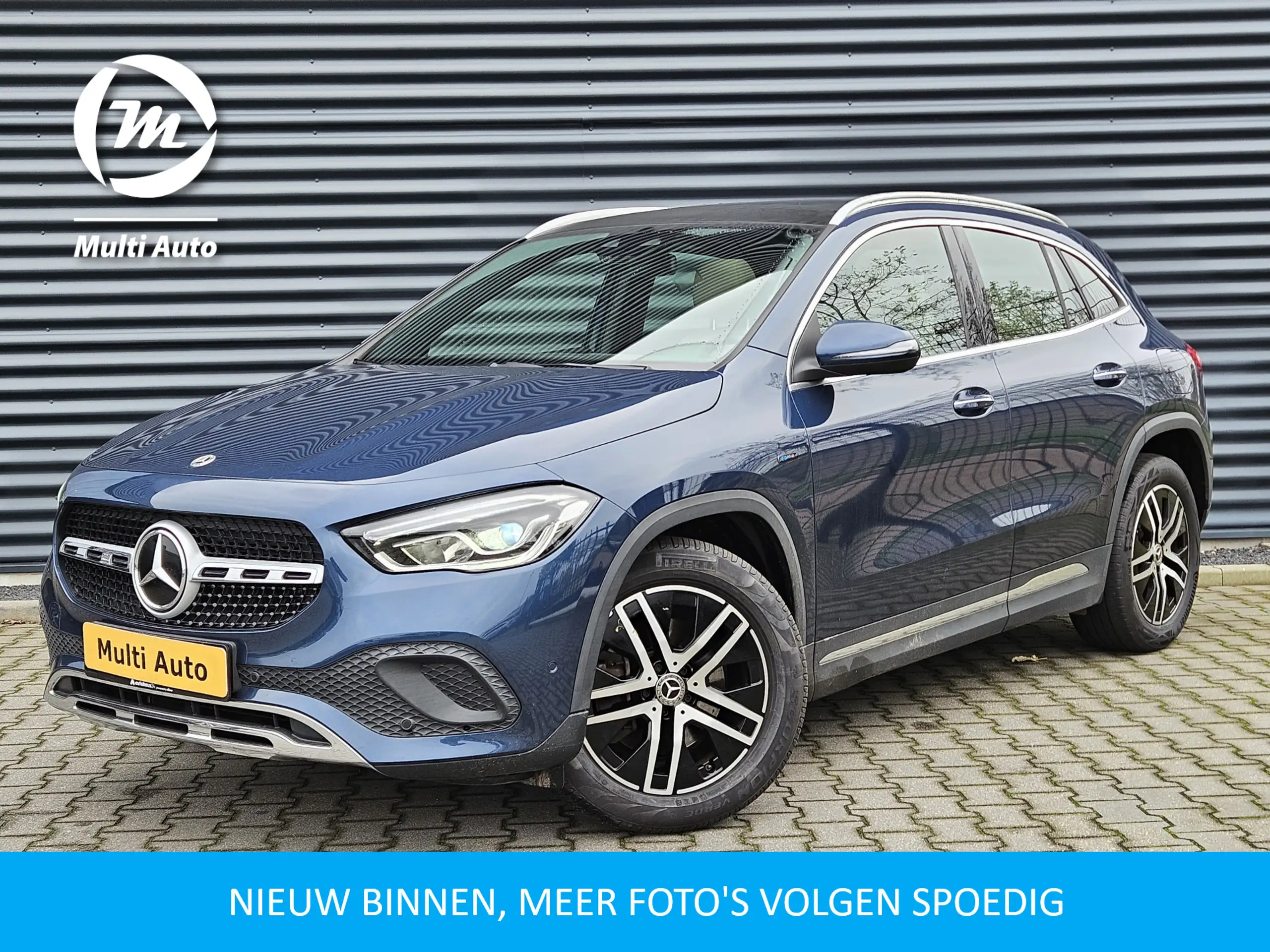 Mercedes-Benz - GLA 250