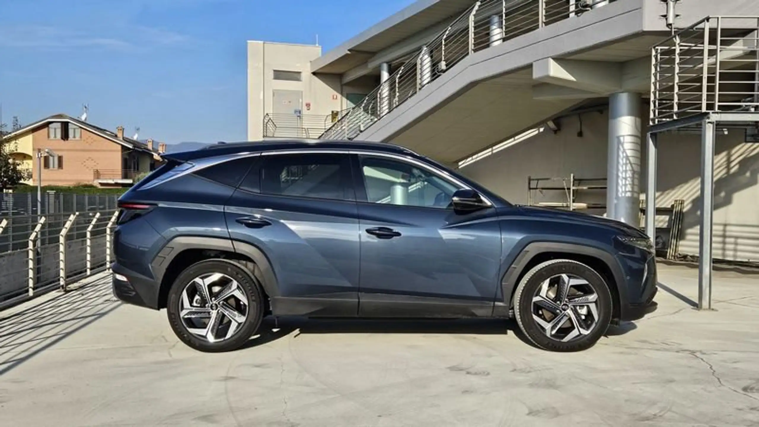 Hyundai - TUCSON