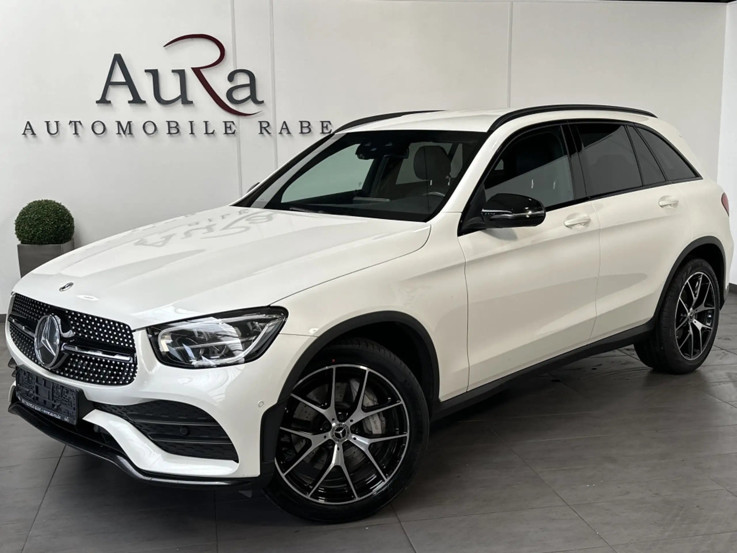 Mercedes-Benz - GLC 220