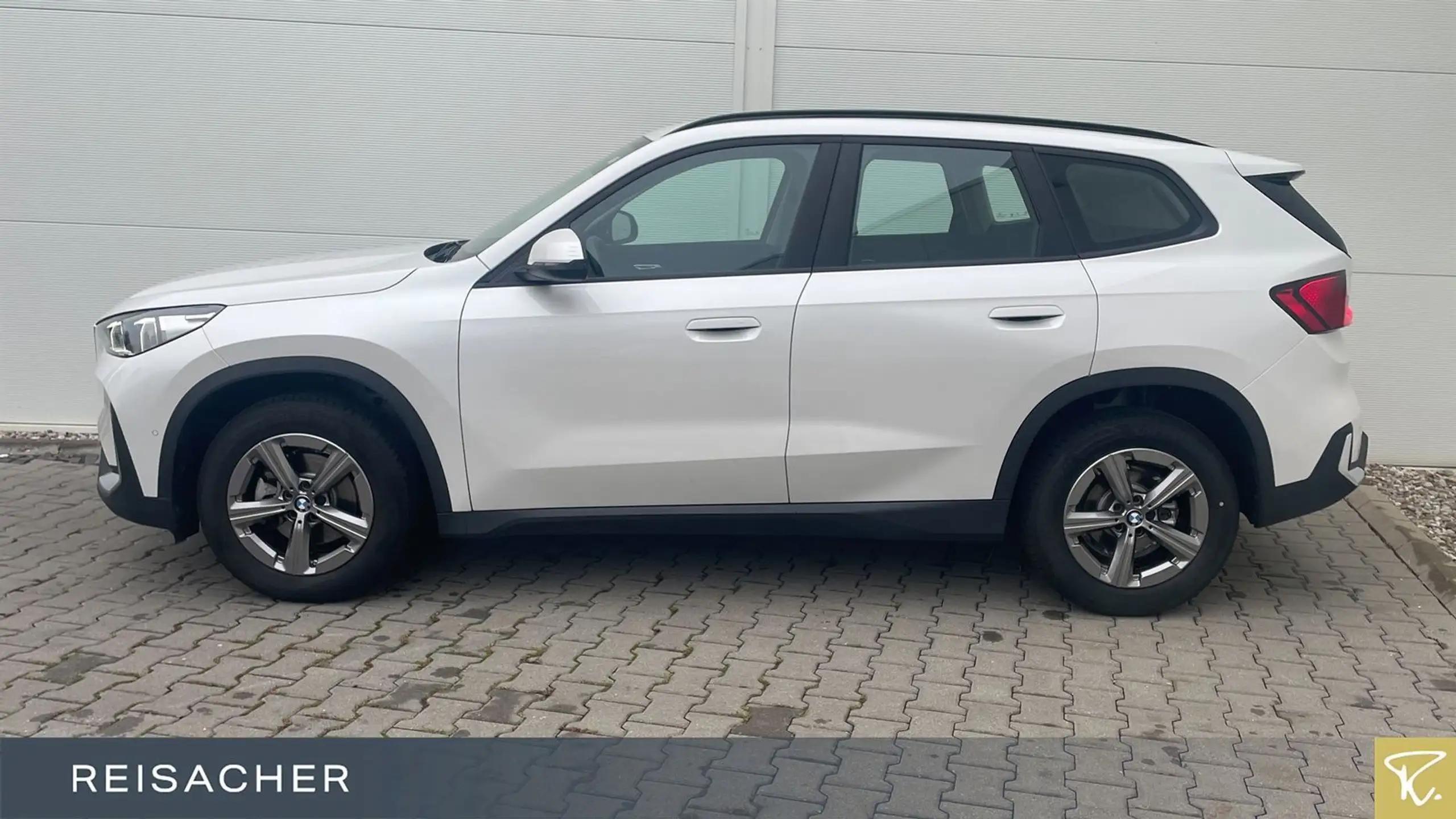 BMW - X1