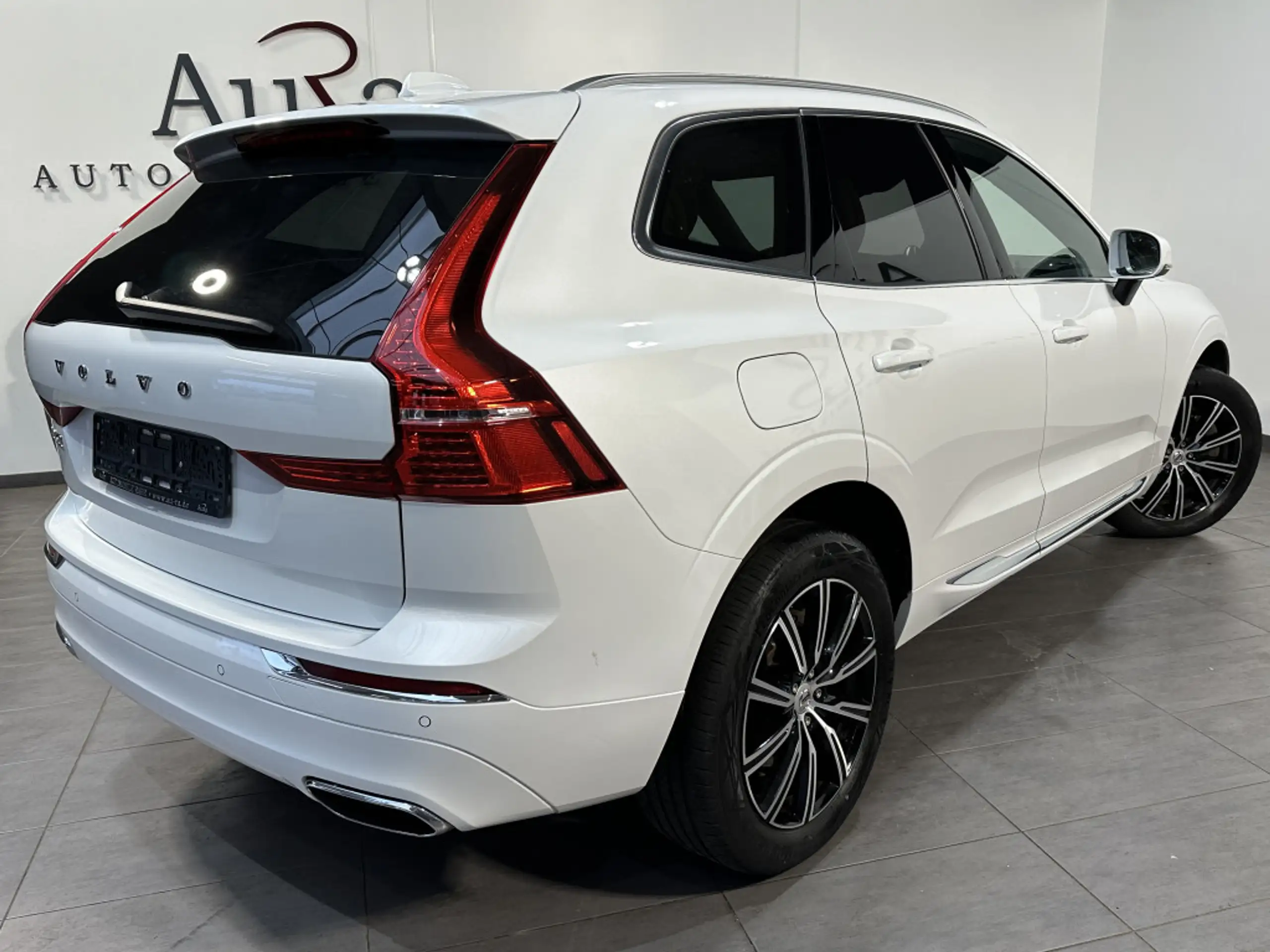 Volvo - XC60