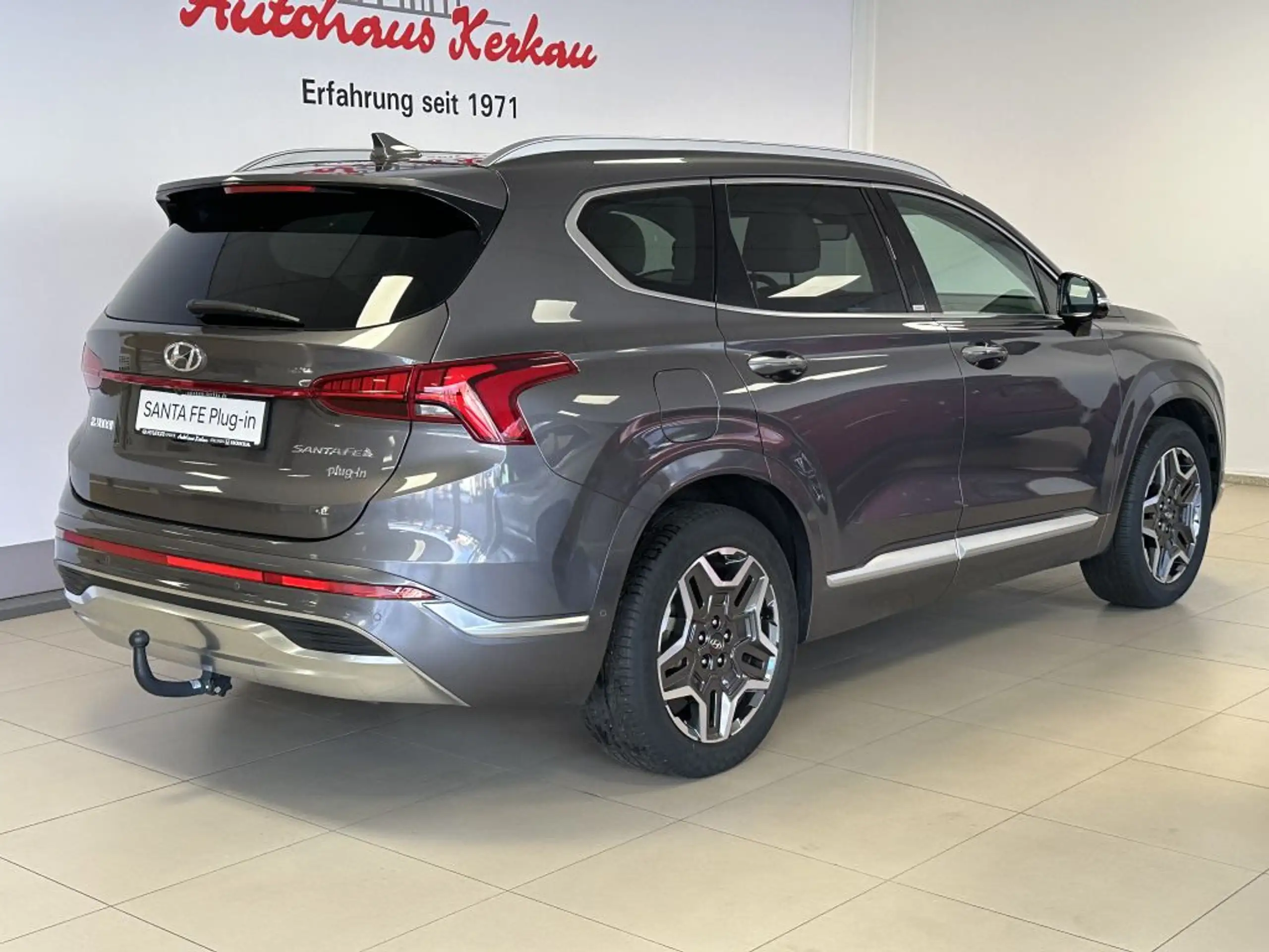 Hyundai - SANTA FE