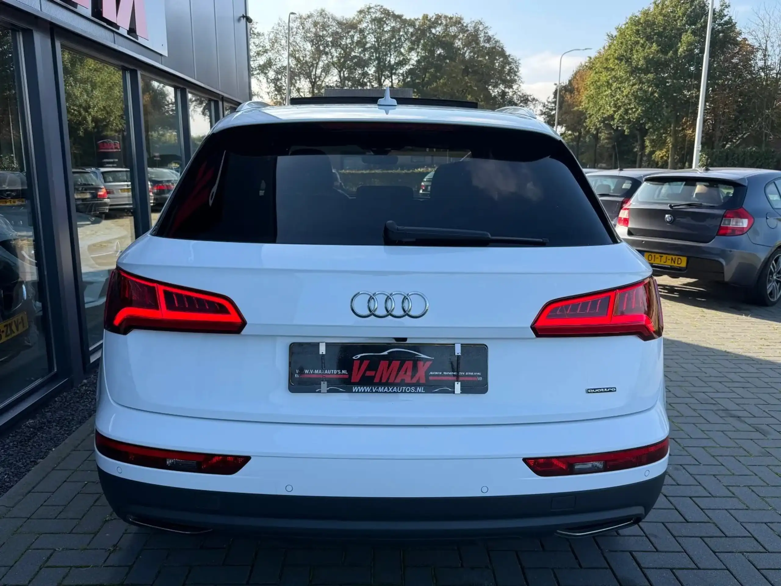 Audi - Q5