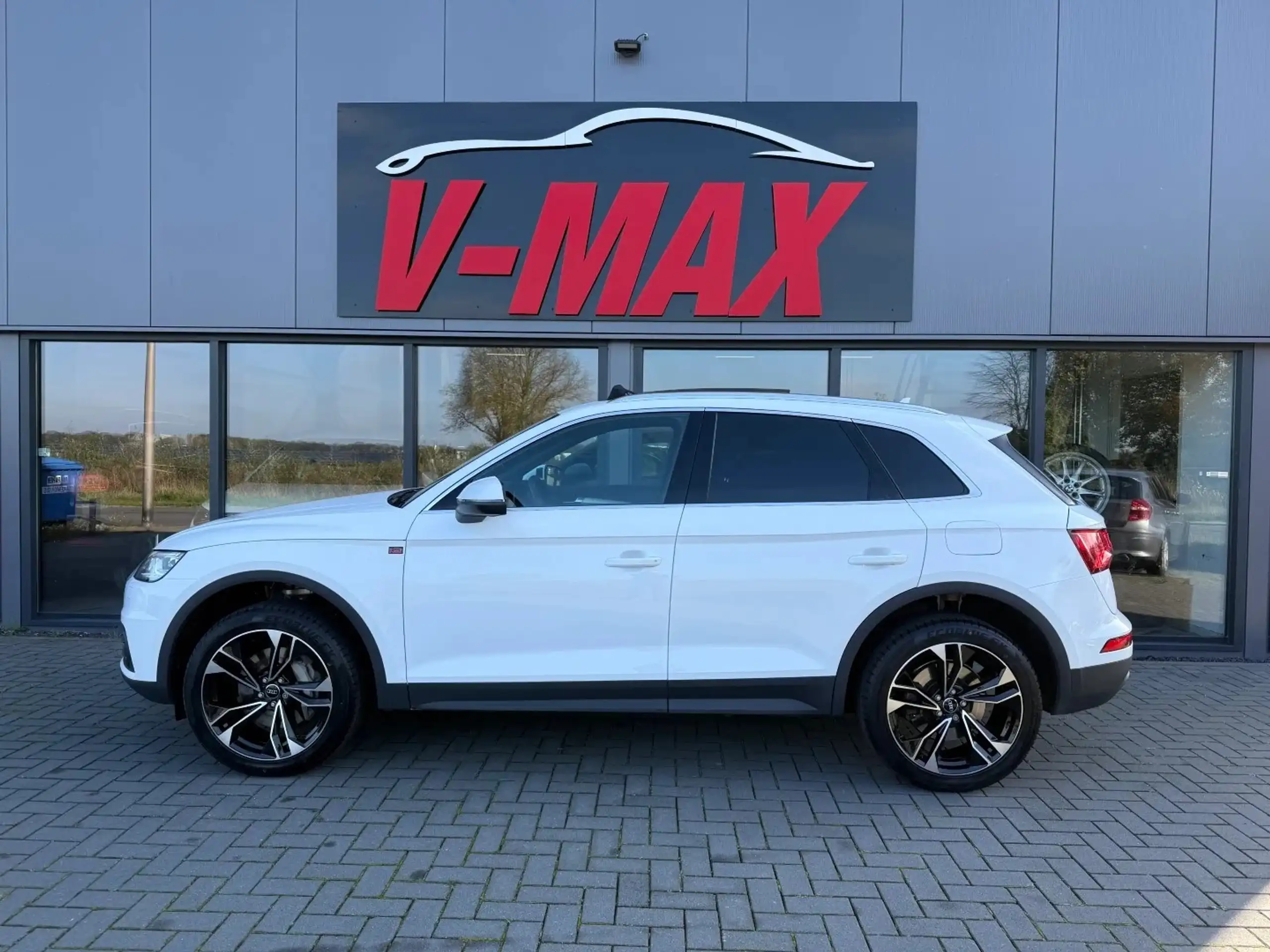 Audi - Q5