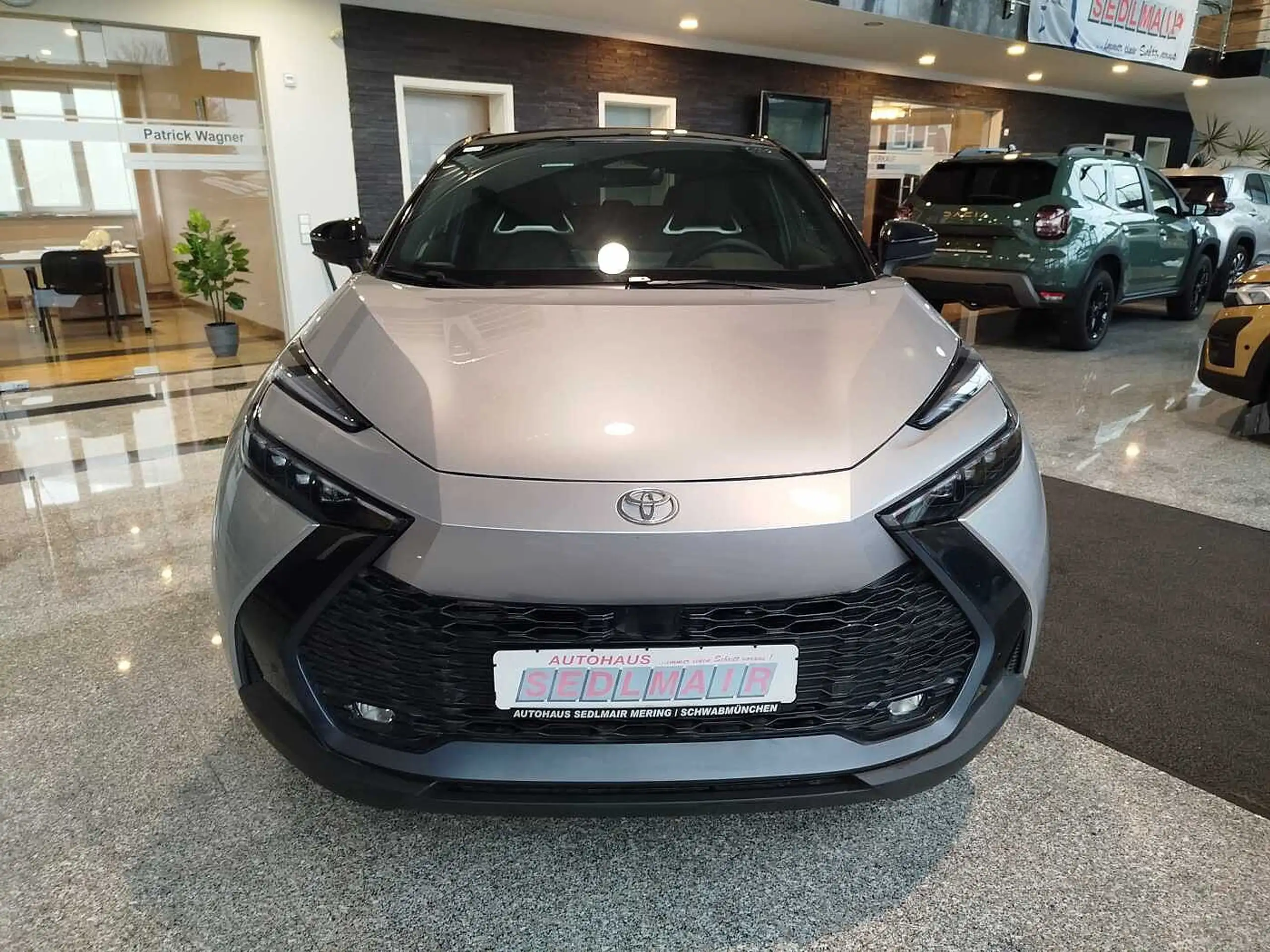 Toyota - C-HR