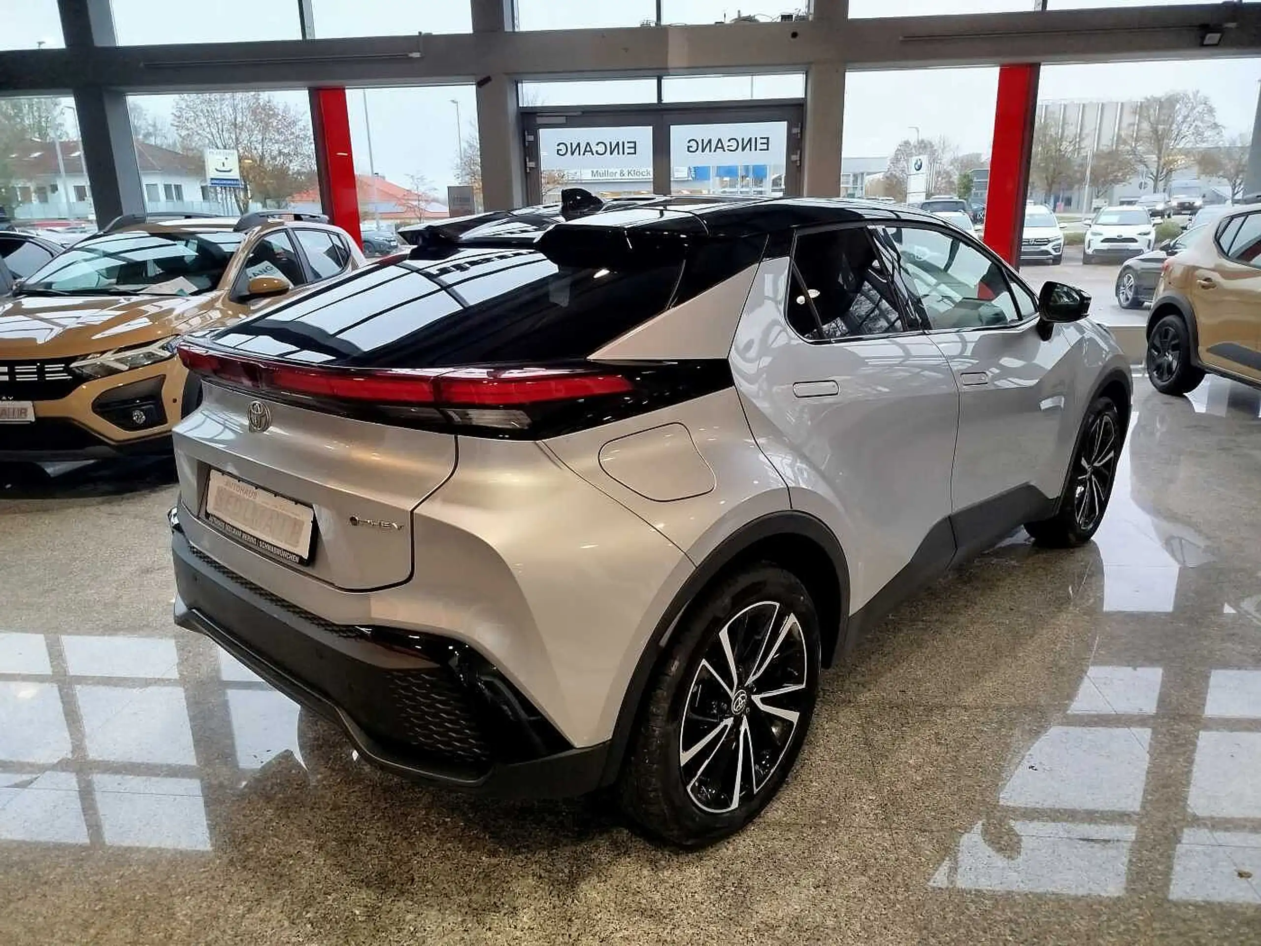 Toyota - C-HR