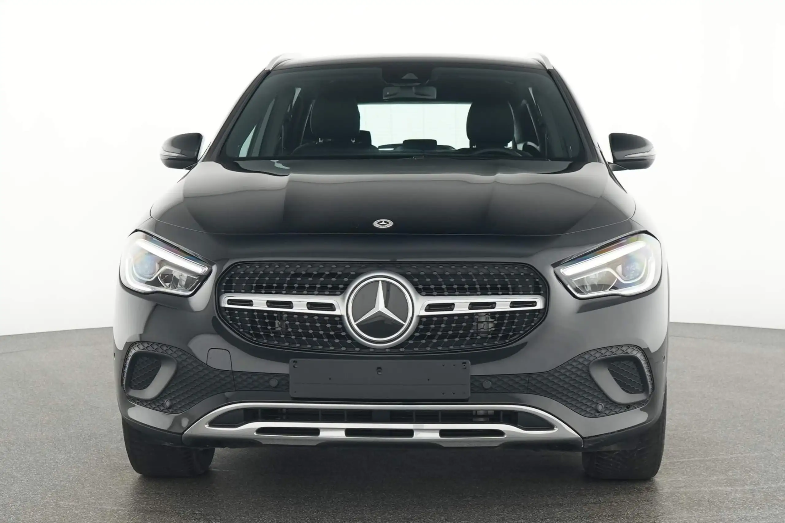 Mercedes-Benz - GLA 180