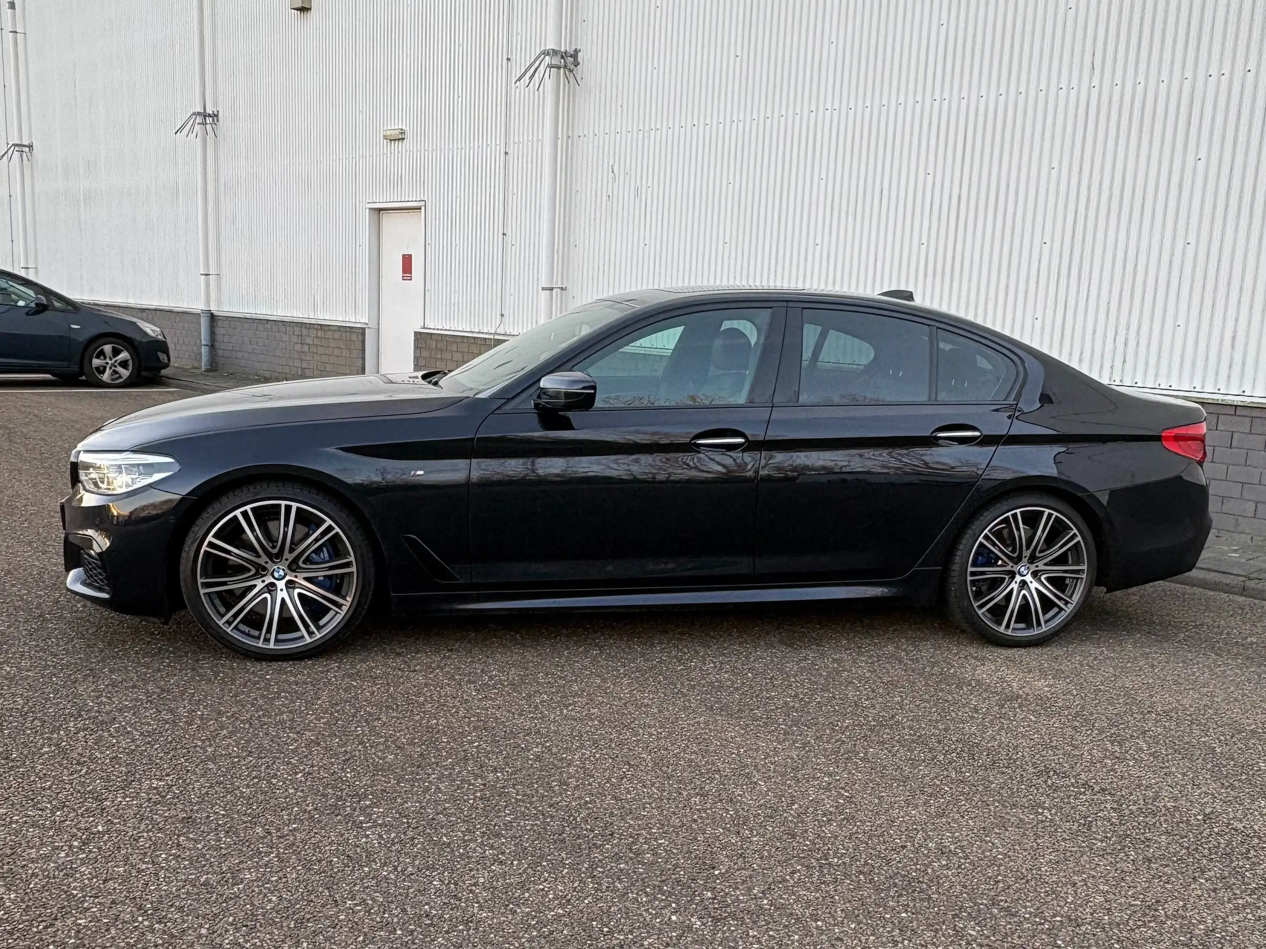 BMW - 540